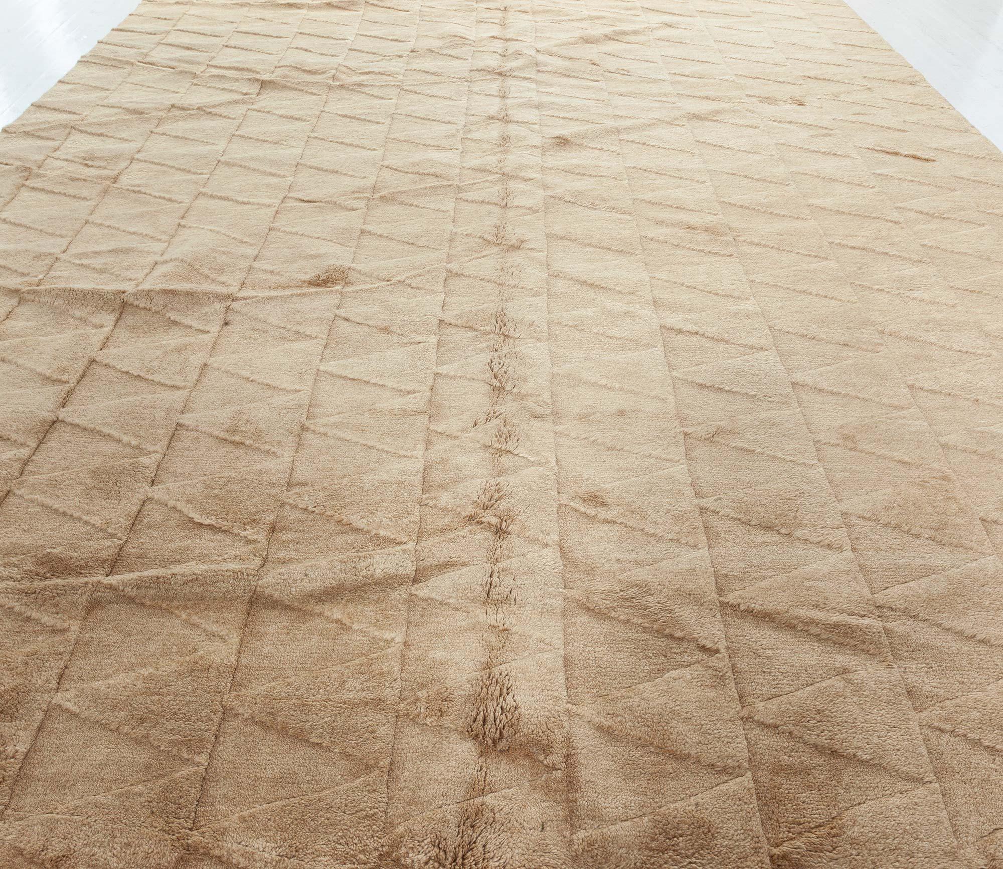Contemporary High-low knotted Rug von Doris Leslie Blau
Größe: 12'0