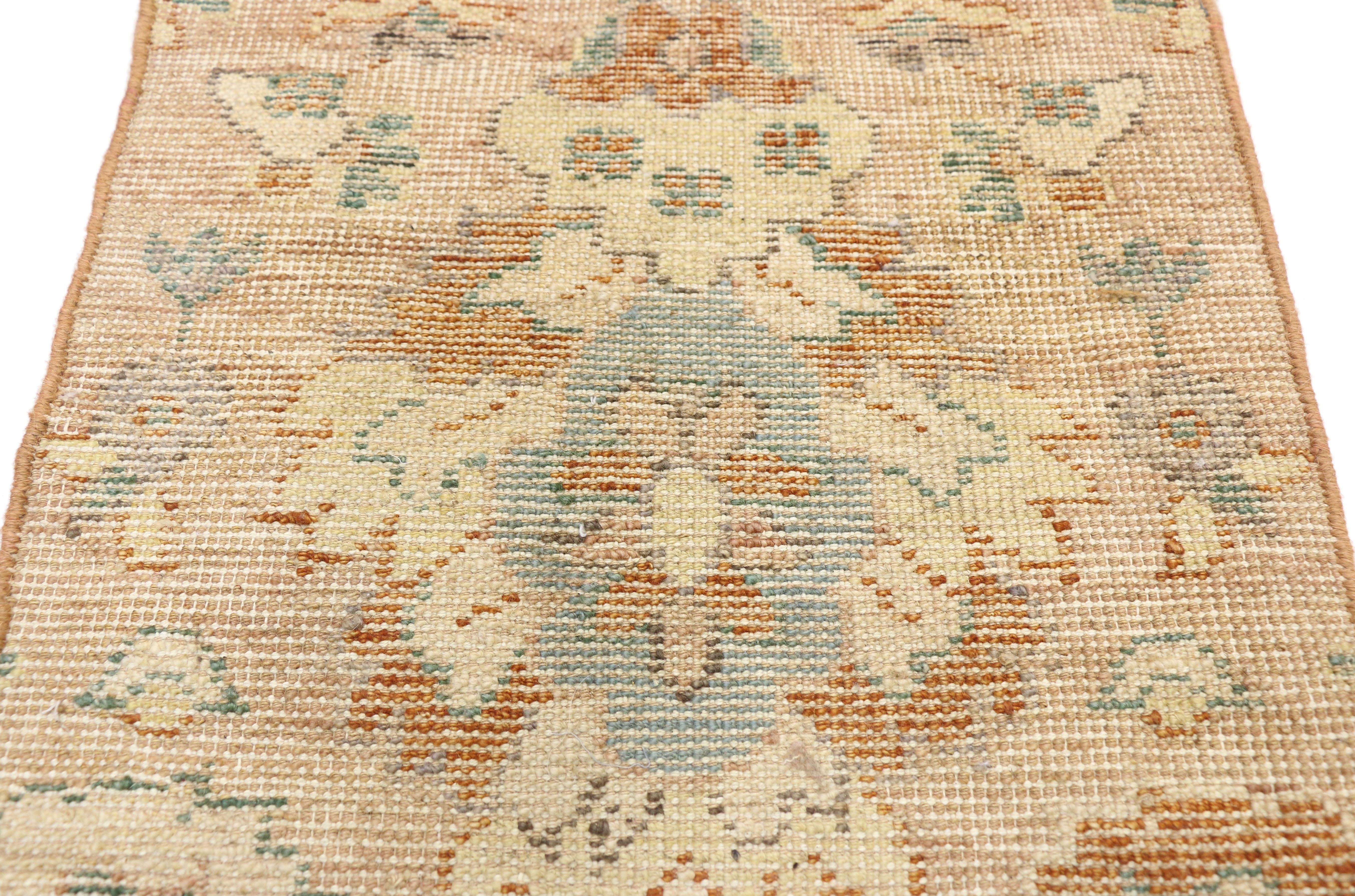 Hand-Knotted Contemporary High-Low Wagireh Oushak Rug For Sale