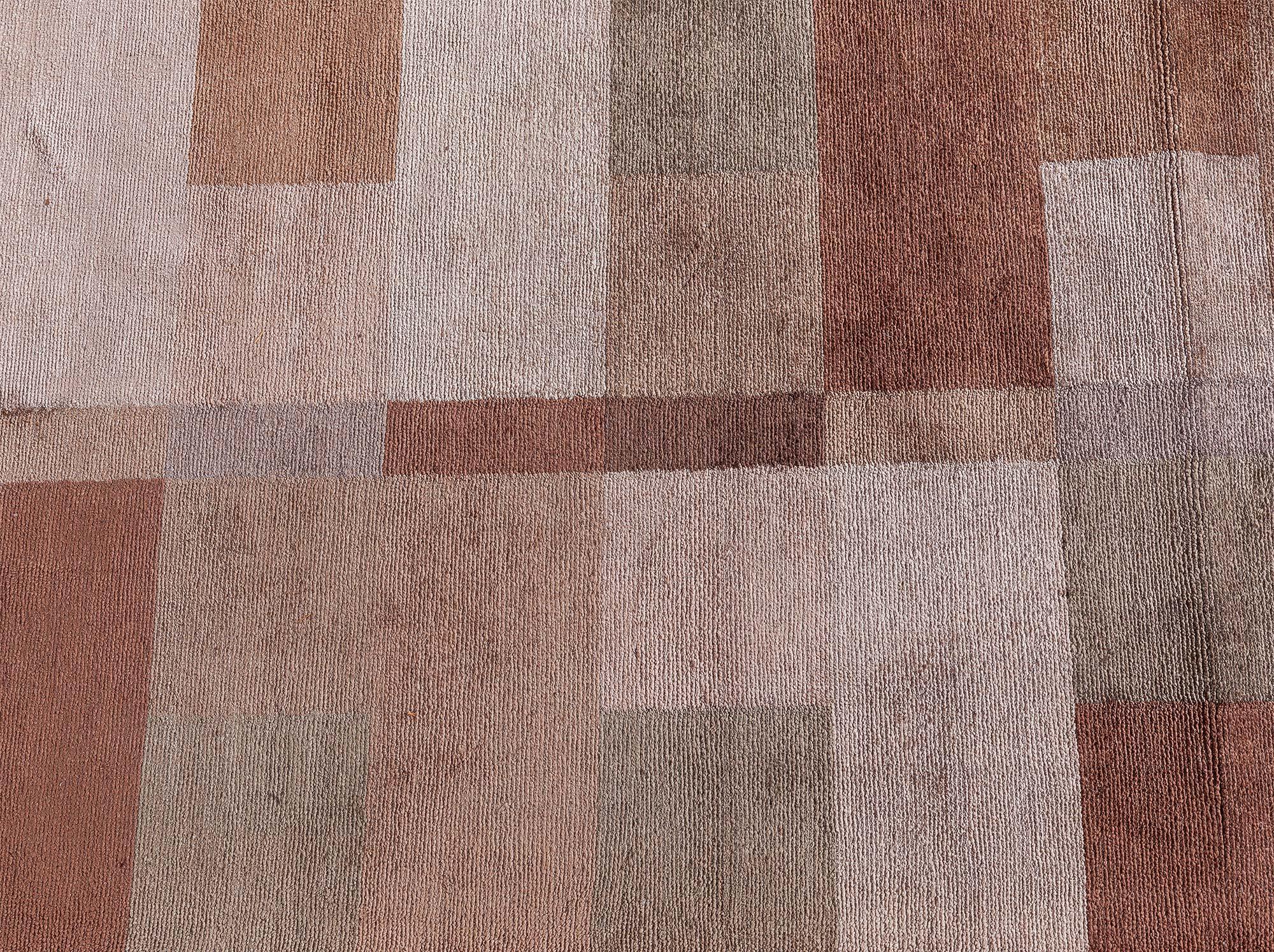 Tapis contemporain de haute qualité en soie Dune Design/One fait main par Doris Leslie Blau.
Taille : 274 × 309 cm (9'0