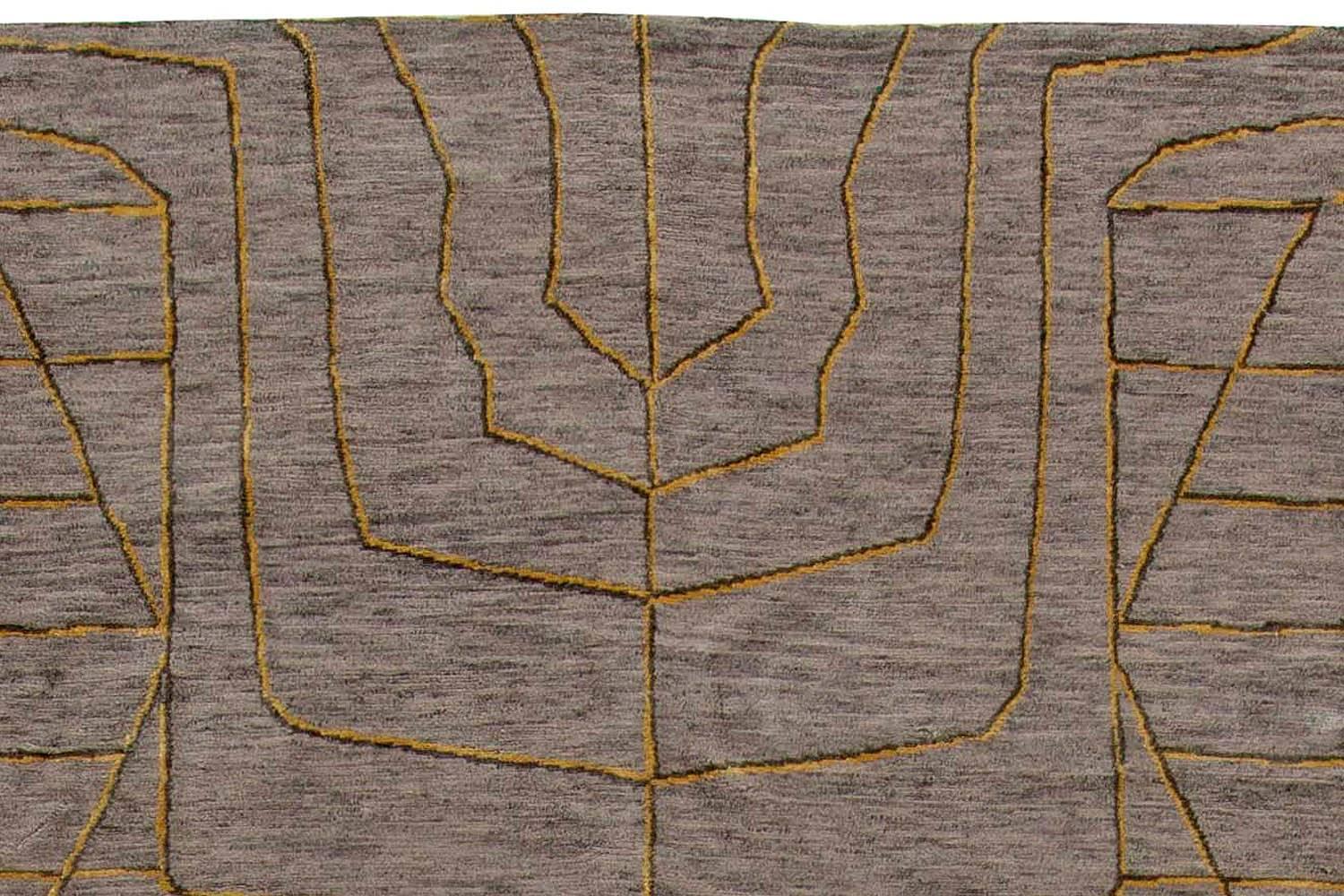 Contemporary Hive Grey and Gold Rug by Kim Alexandriuk for Doris Leslie Blau In New Condition For Sale In New York, NY