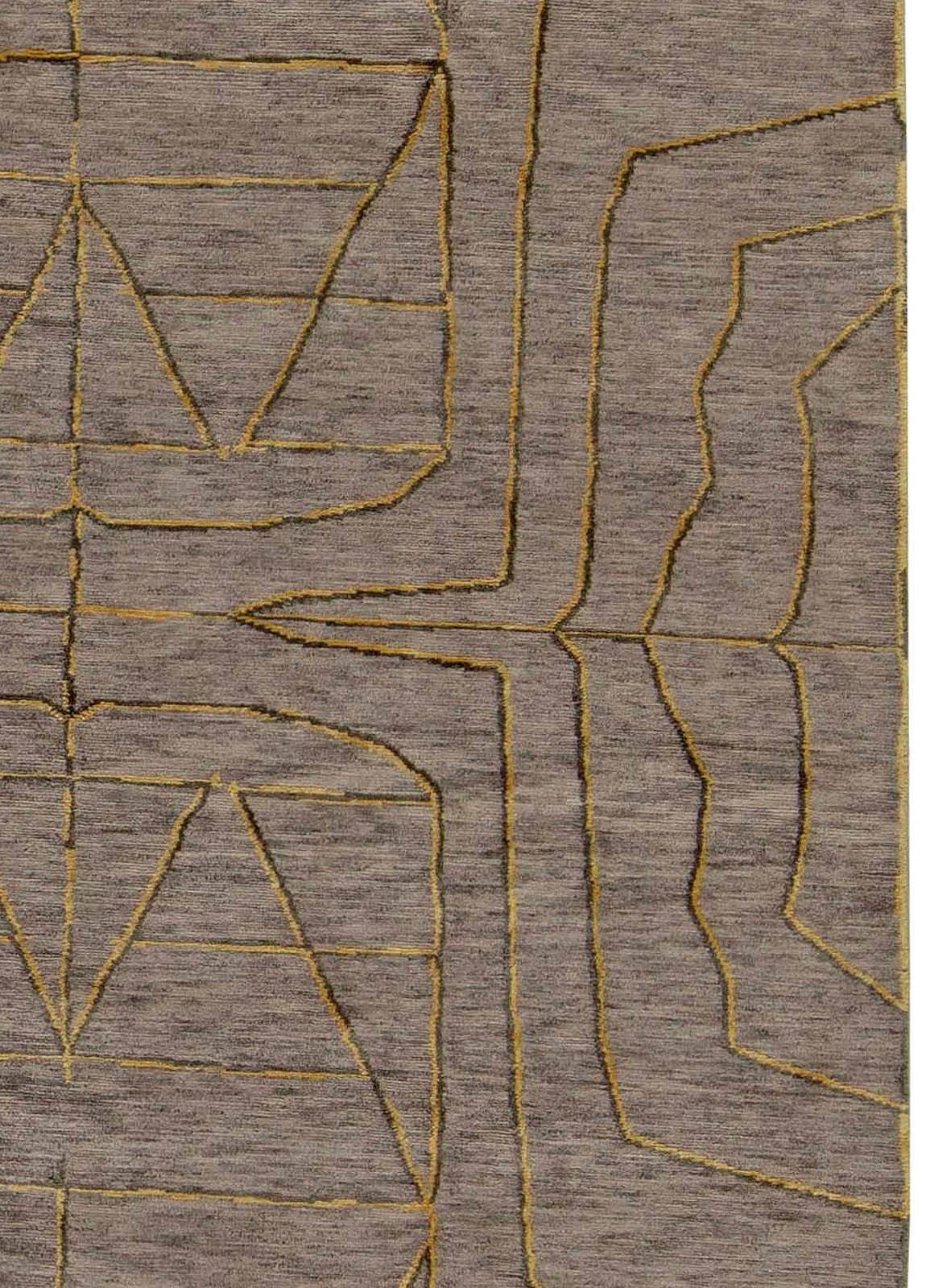 Wool Contemporary Hive Grey and Gold Rug by Kim Alexandriuk for Doris Leslie Blau For Sale