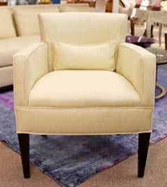 Contemporary Holly Hunt Studio H Pair of White Lounge Armchairs