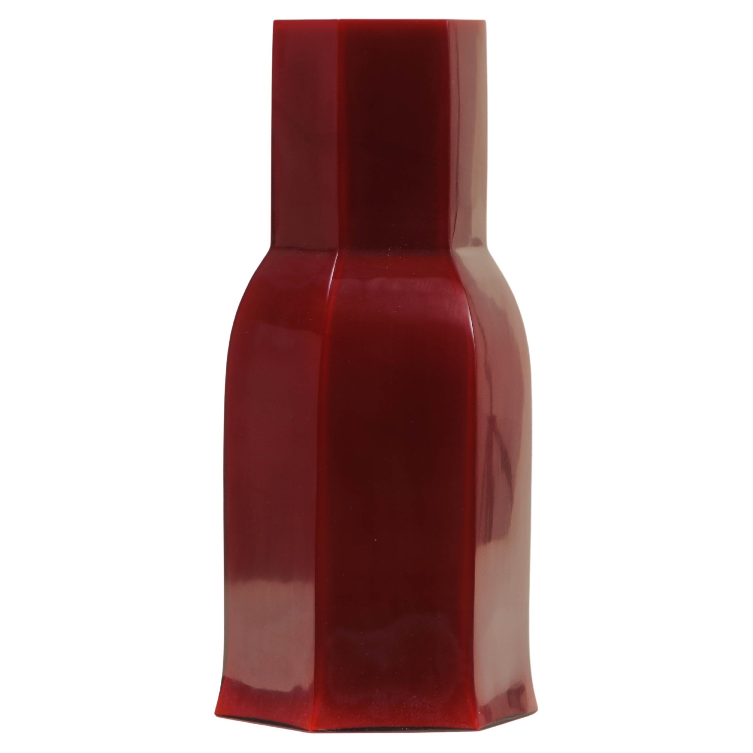Contemporary Hoof Vase in Raspberry Peking Glass by Robert Kuo, Limited Edition For Sale