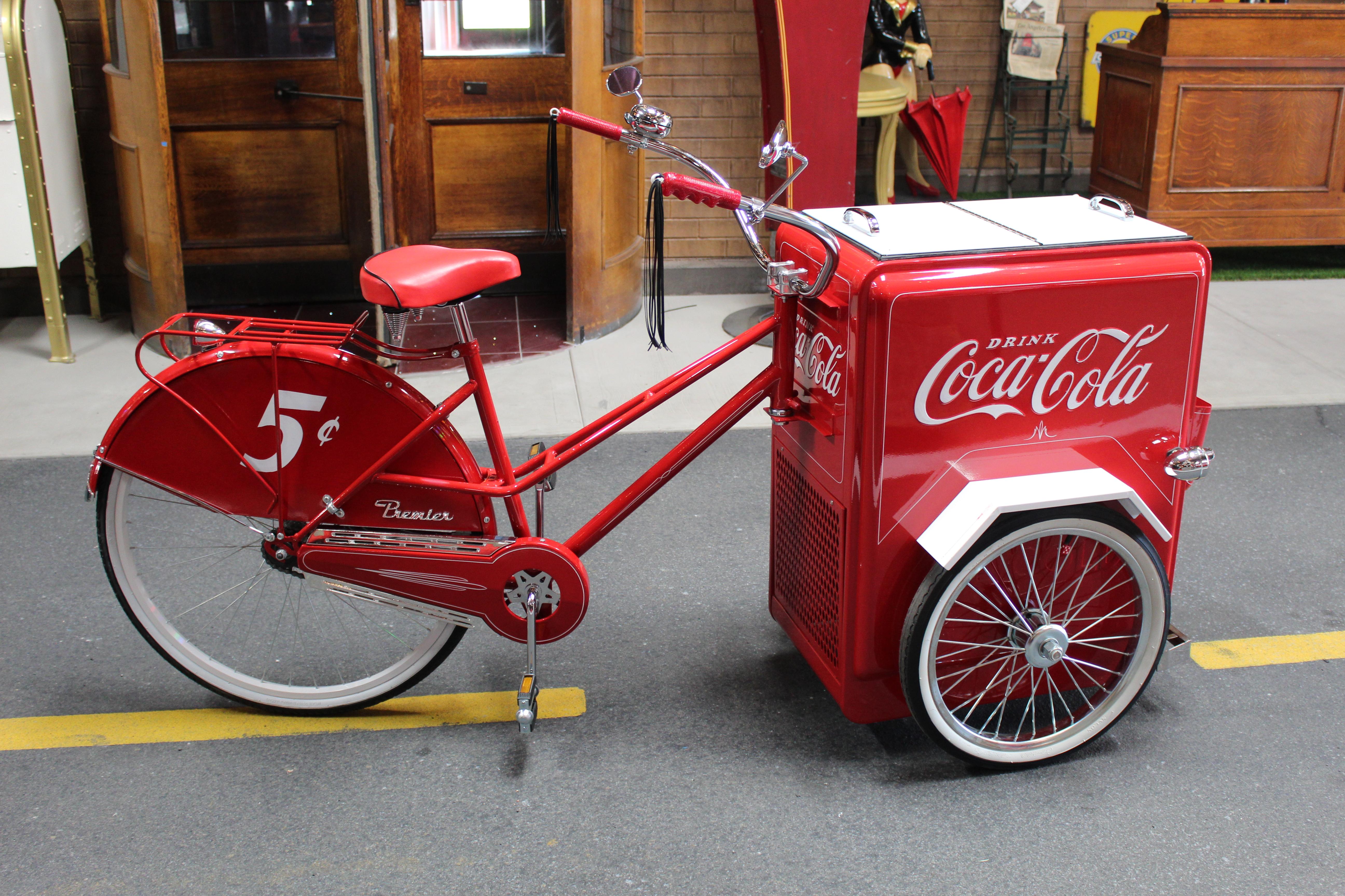 Metal Contemporary Huffy Coca Cola Cooler Tricycle Vendor Bike For Sale