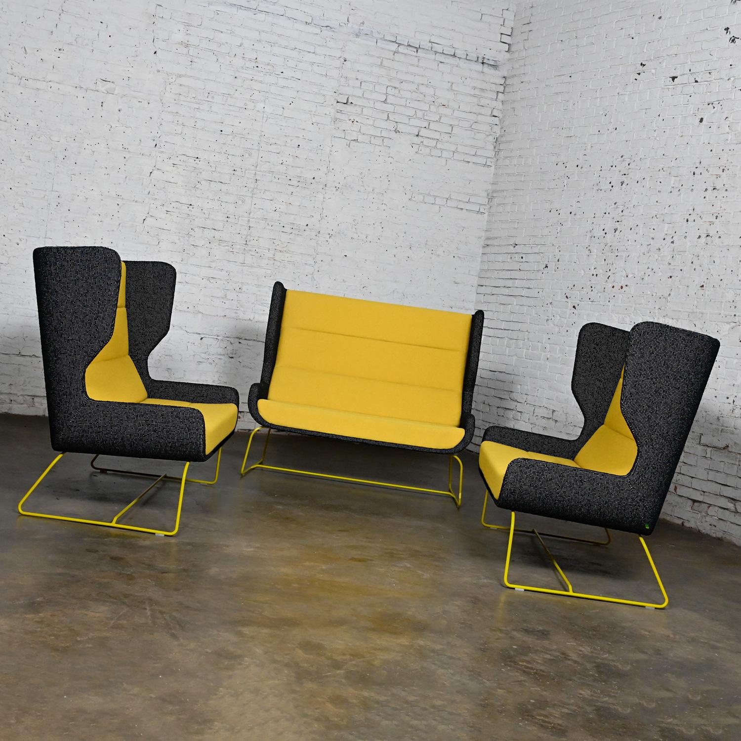 Powder-Coated Contemporary Hush High Wingback Sofa Naughtone for Herman Miller Yellow & Black For Sale