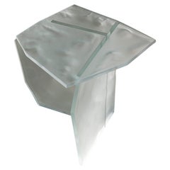 Zeitgenössischer Beistelltisch ICED-SB1 aus sandgestrahltem, weißem optischem Glas