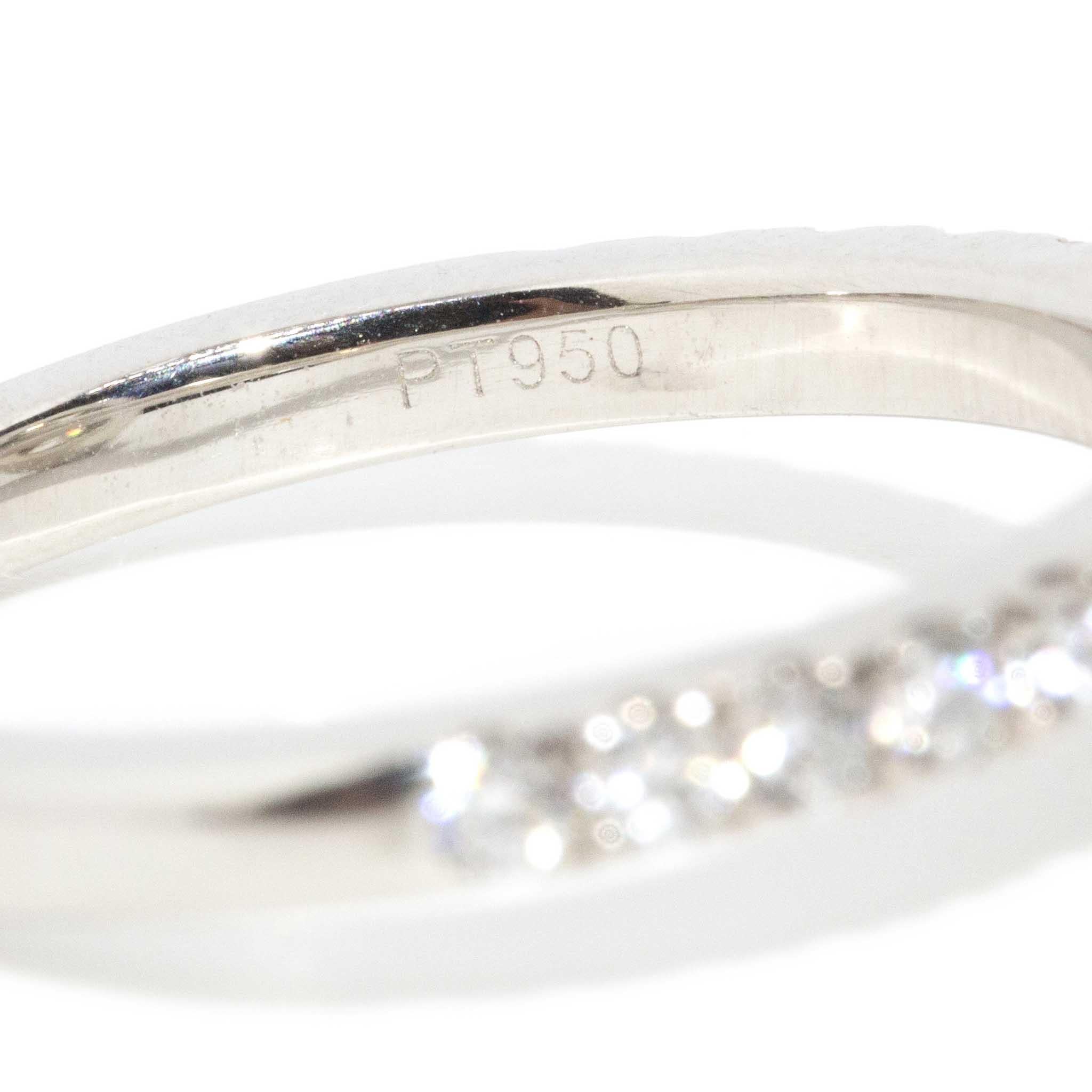 Contemporary IGI zertifiziert 1,60 Karat Cushion Cut Diamant Halo Ring Platin im Angebot 5