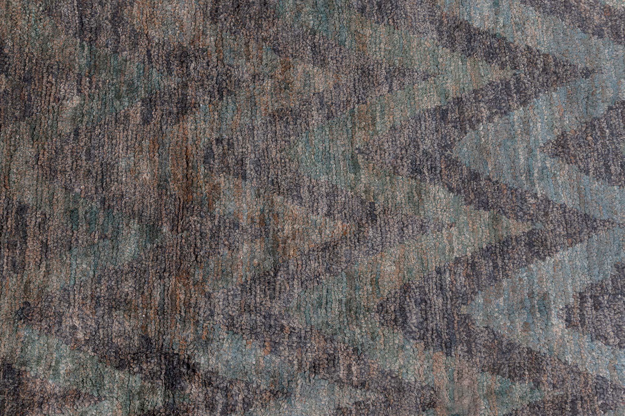 Contemporary Ikat Rainbow Handmade Wool Rug by Doris Leslie Blau In New Condition For Sale In New York, NY