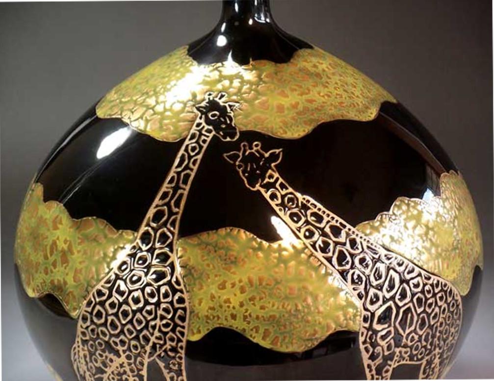 Gilt Contemporary Imari Black Gilded Decorative Porcelain Vase by Master Artist, 2018