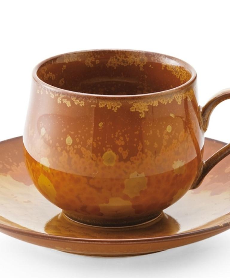 Unique contemporary Japanese porcelain cup and saucer in yellow and orange-brown, a signed masterpiece by widely respected award-winning master porcelain artist in 