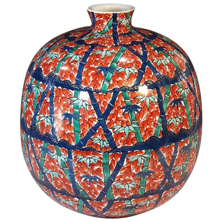 Japanese Contemporary Imari Red Green Porcelain Vase by Master Artist