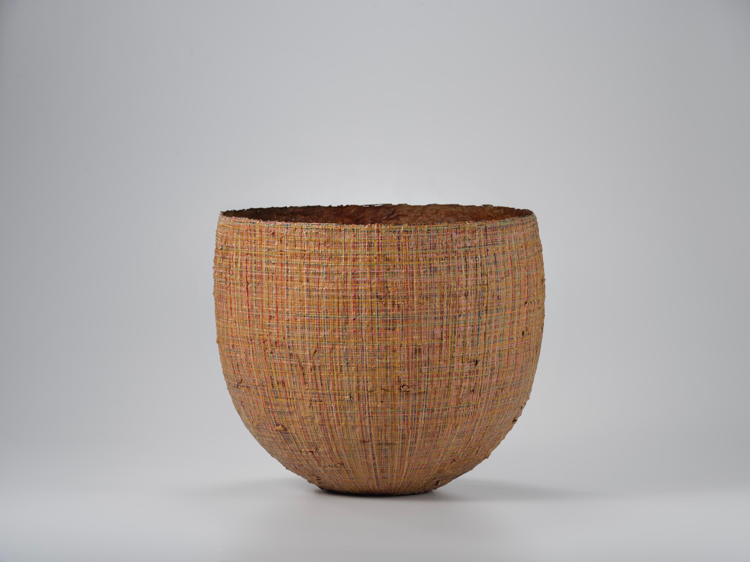 Zeitgenössisches angeborenes Gefäß Ott-018 in Ottchil (Handgefertigt) im Angebot