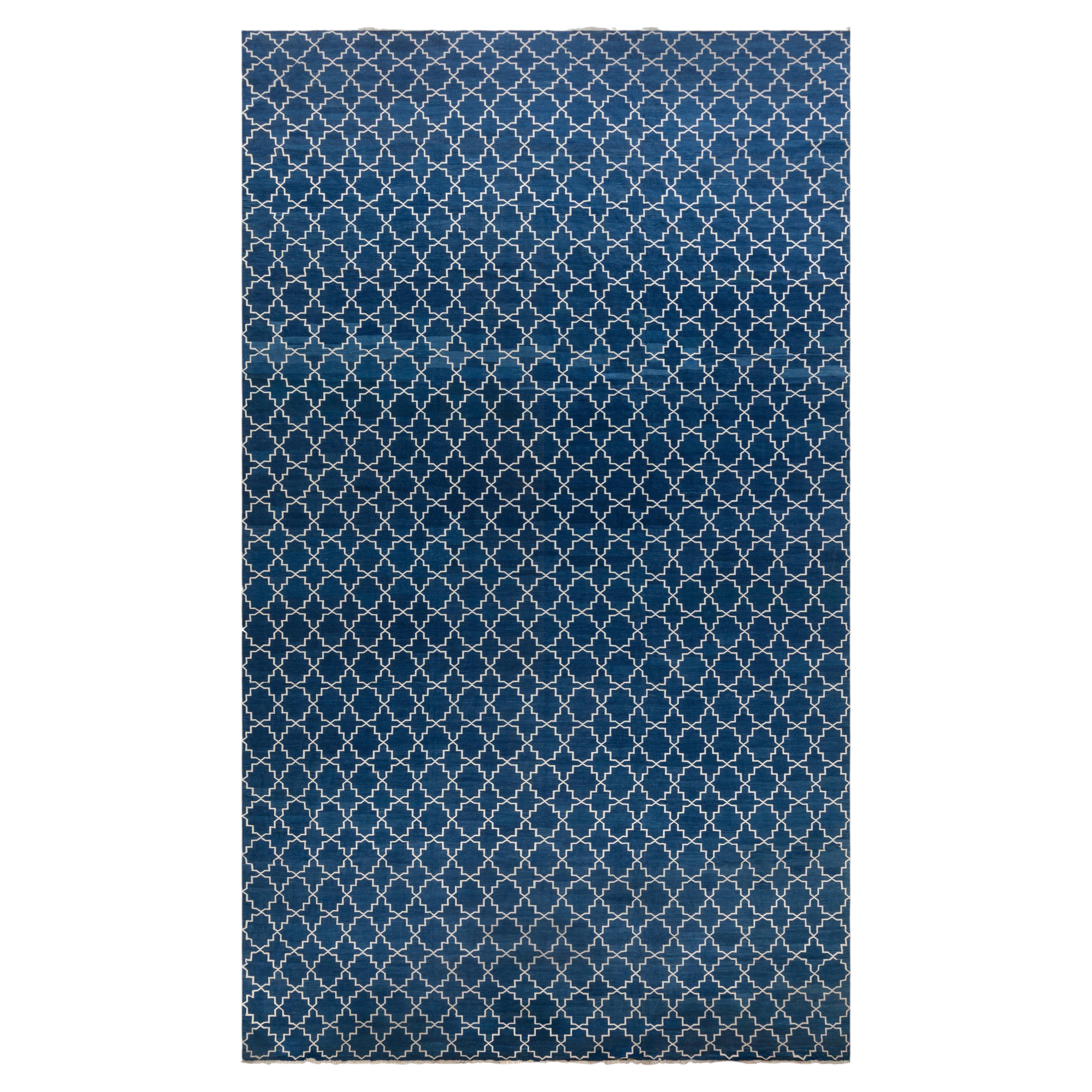 Contemporary Indian Dhurrie Blue and White Handmade Rug by Doris Leslie Blau For Sale