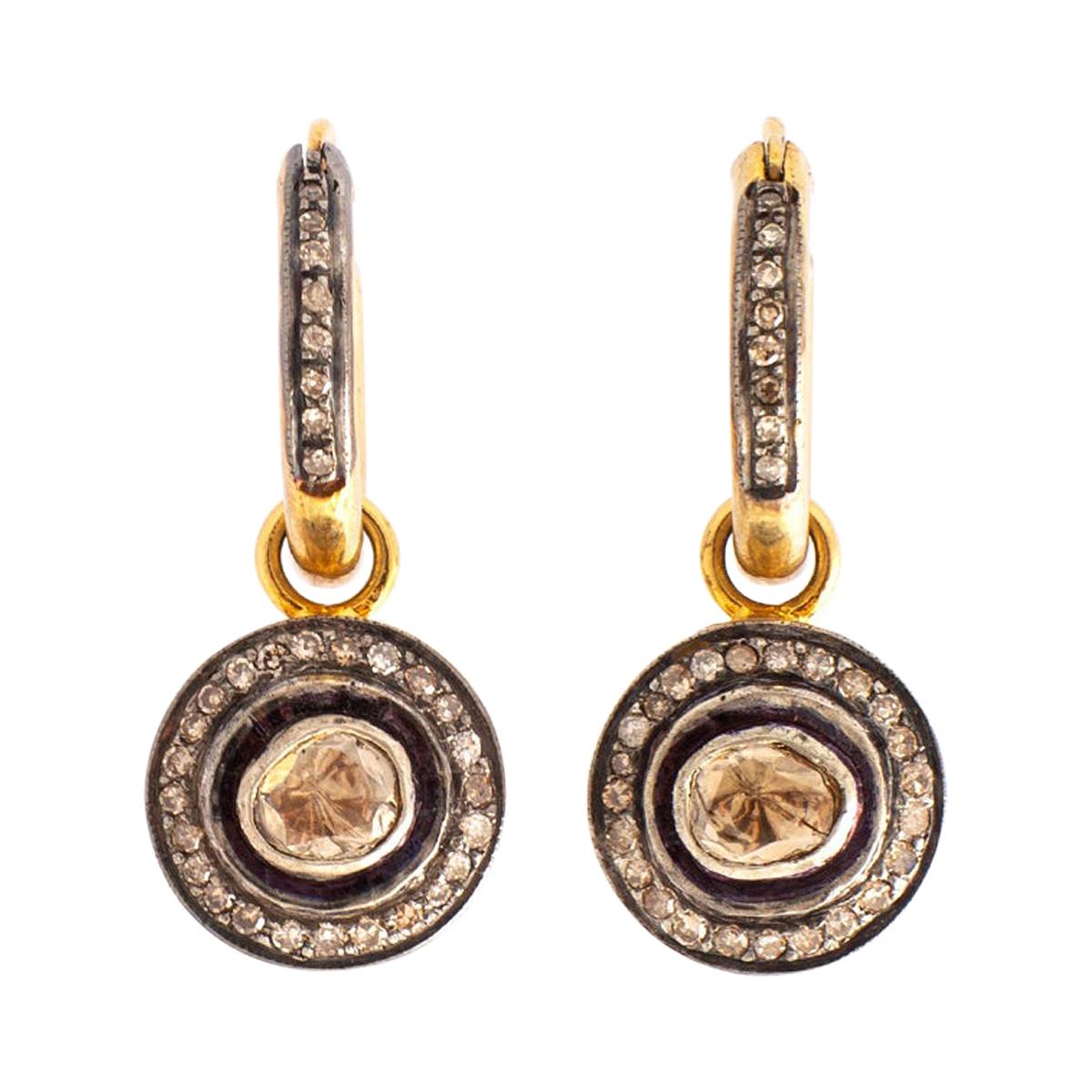 Boucles d'oreilles indiennes contemporaines en or jaune et argent avec diamants en vente