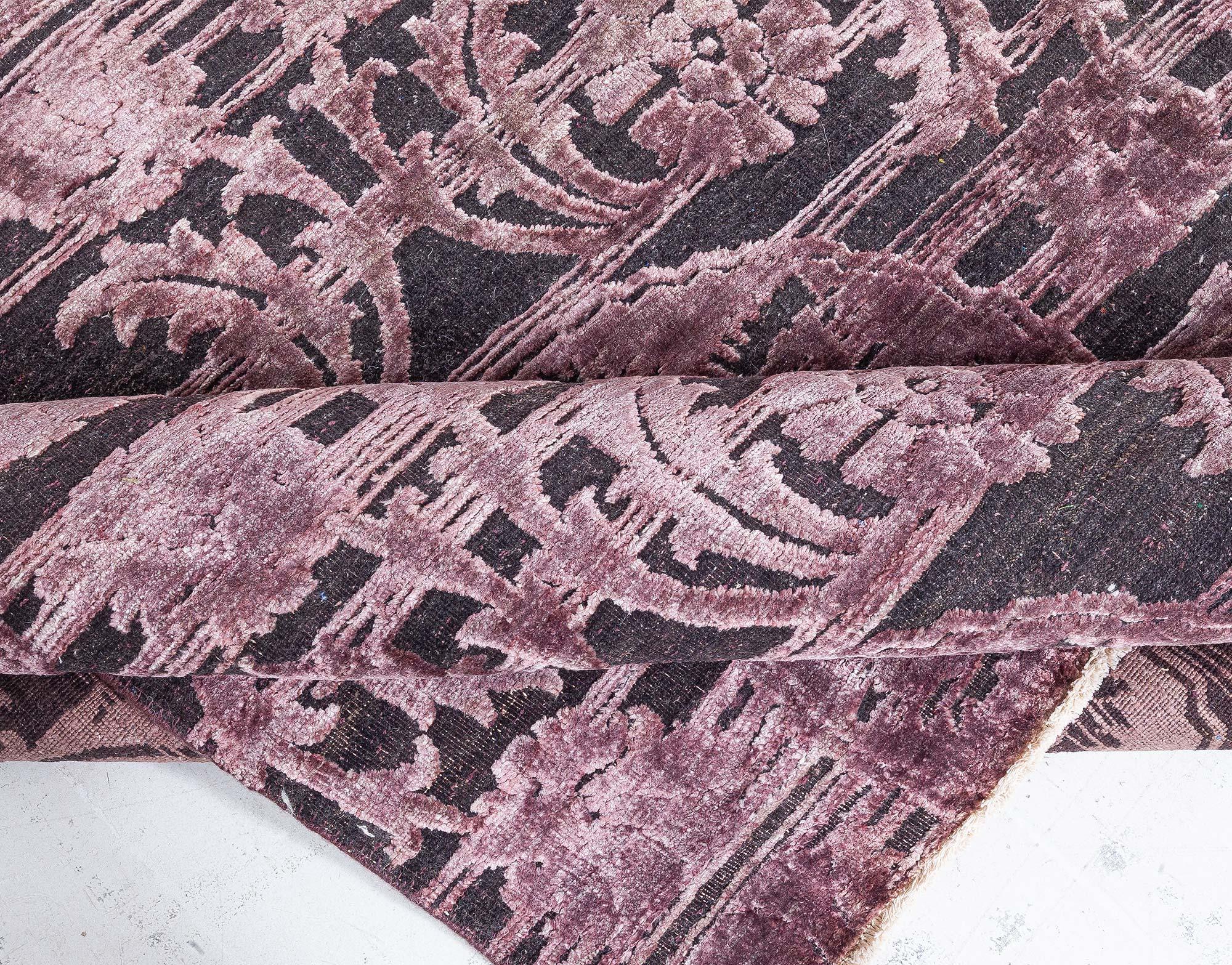 Annodato a mano Tappeto indiano contemporaneo in seta e lana intrecciata a mano di Doris Leslie Blau in vendita