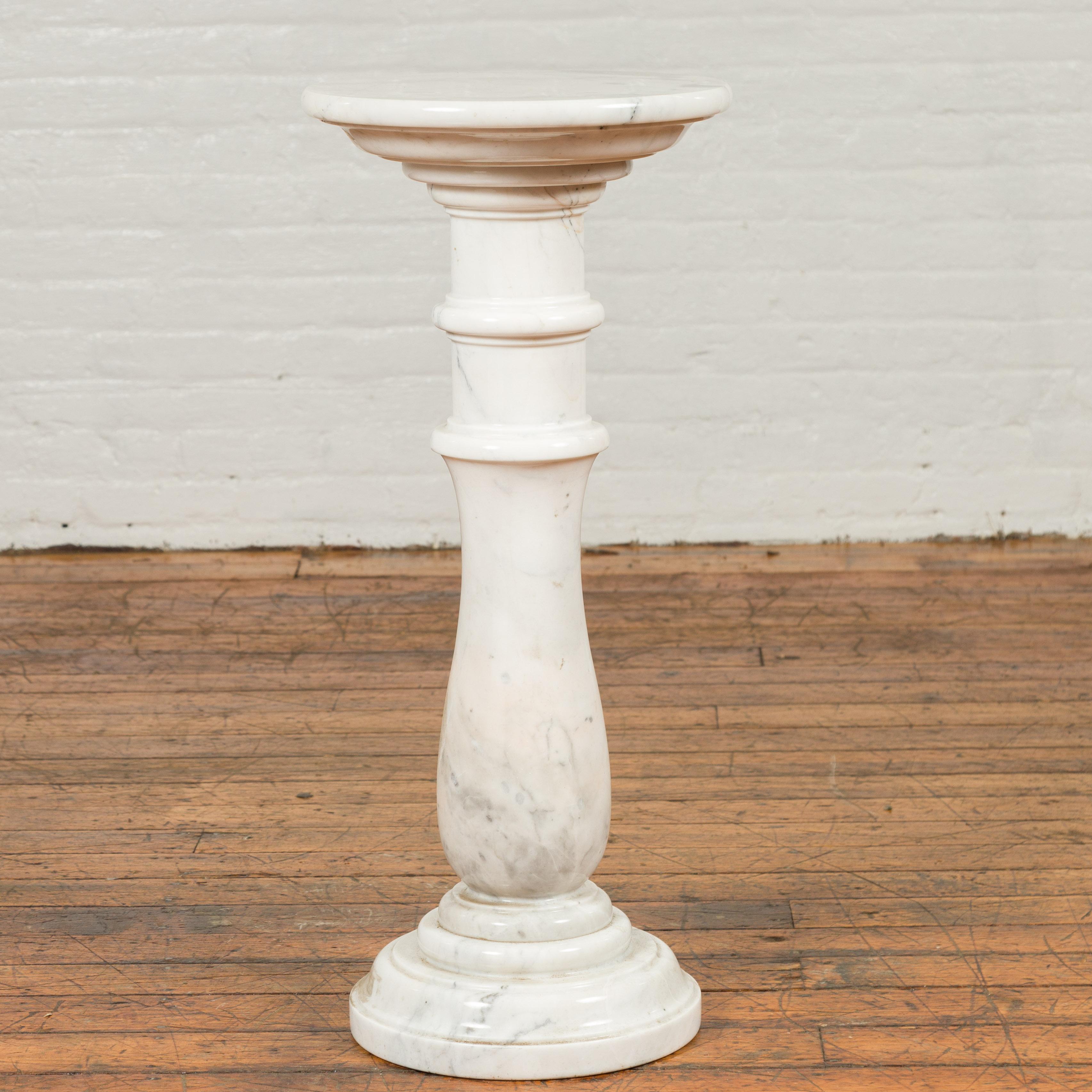Contemporary Indian White Marble Pedestal with Baluster Base and Circular Top 7