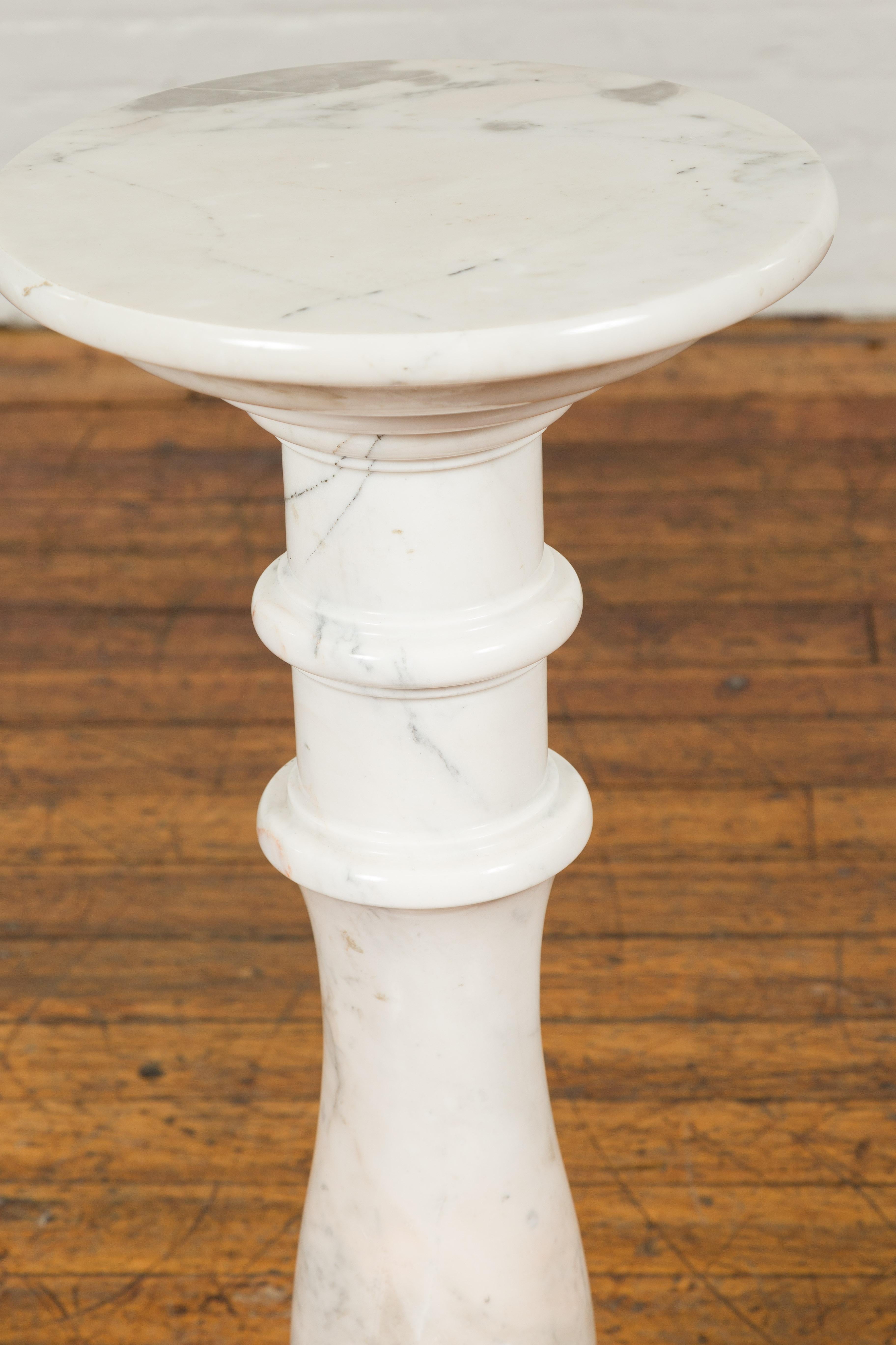 Contemporary Indian White Marble Pedestal with Baluster Base and Circular Top In Good Condition In Yonkers, NY