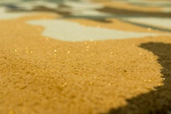 Tapis tissé main Contemporary Camo Fatigues and Gold par Joseph Carini