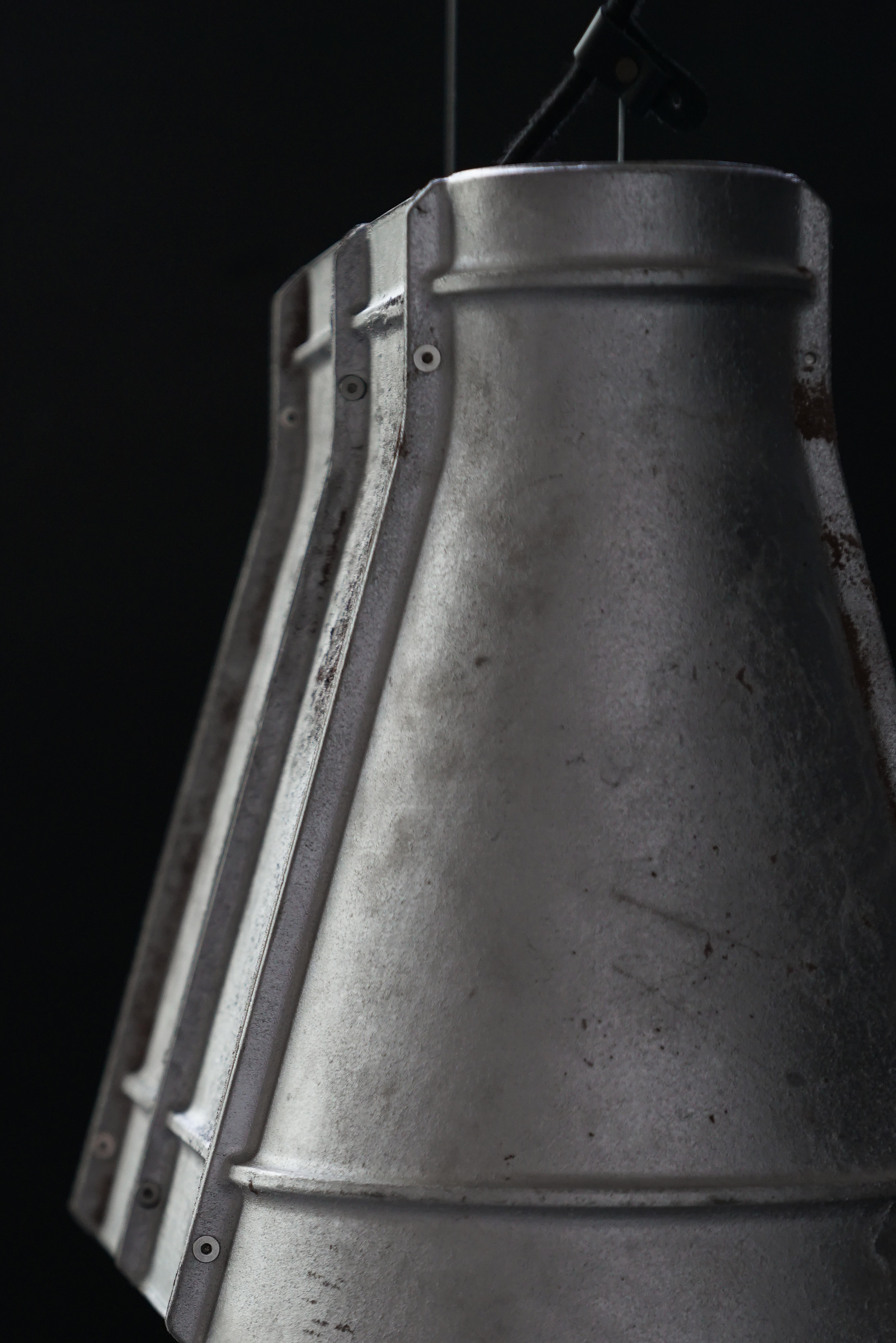 Contemporary Industrial Pendant Lamp 'Zero' in Aluminum ‘Large’ For Sale 3