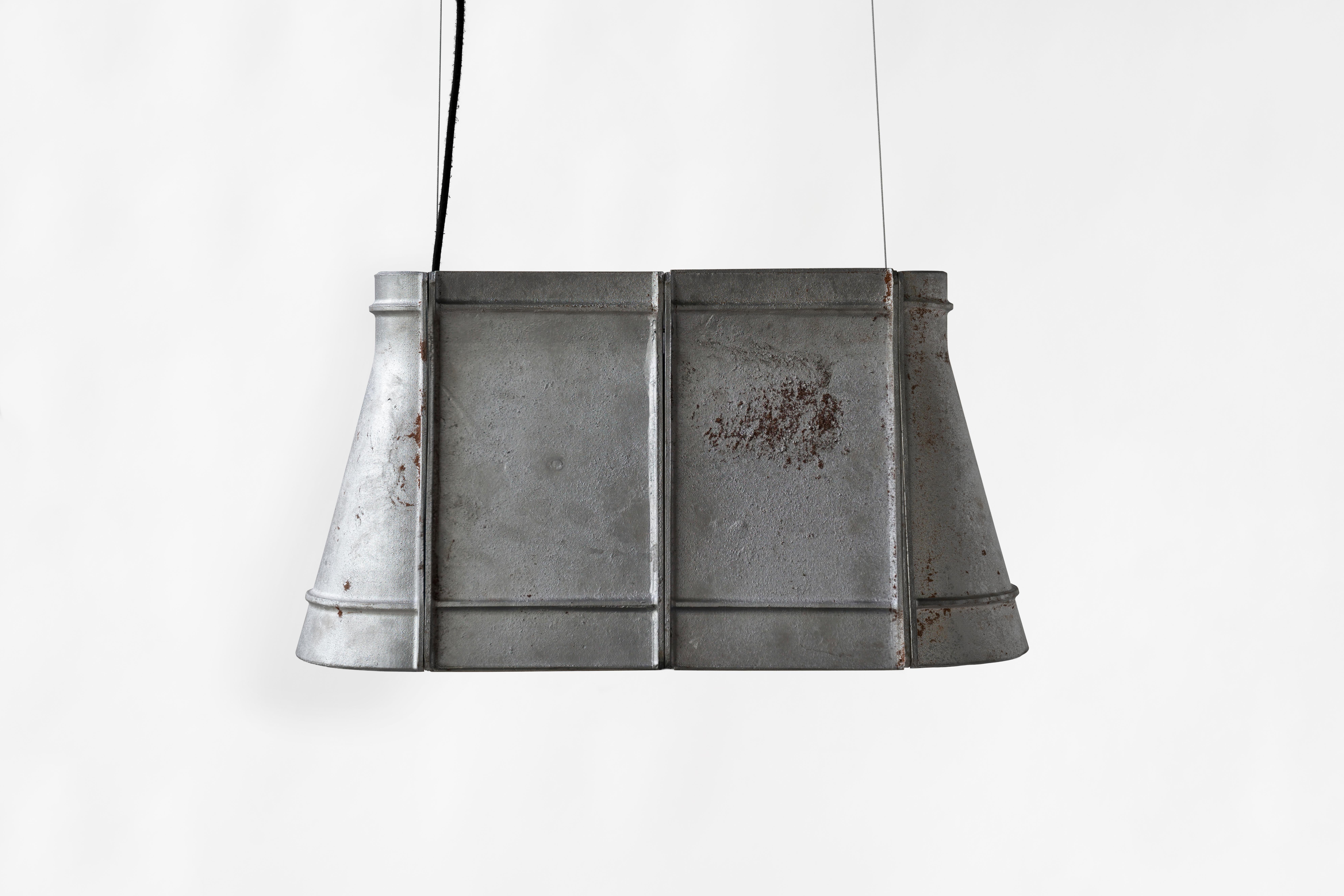 Contemporary Industrial Pendant Lamp 'Zero' in Aluminum 'Medium' For Sale 1