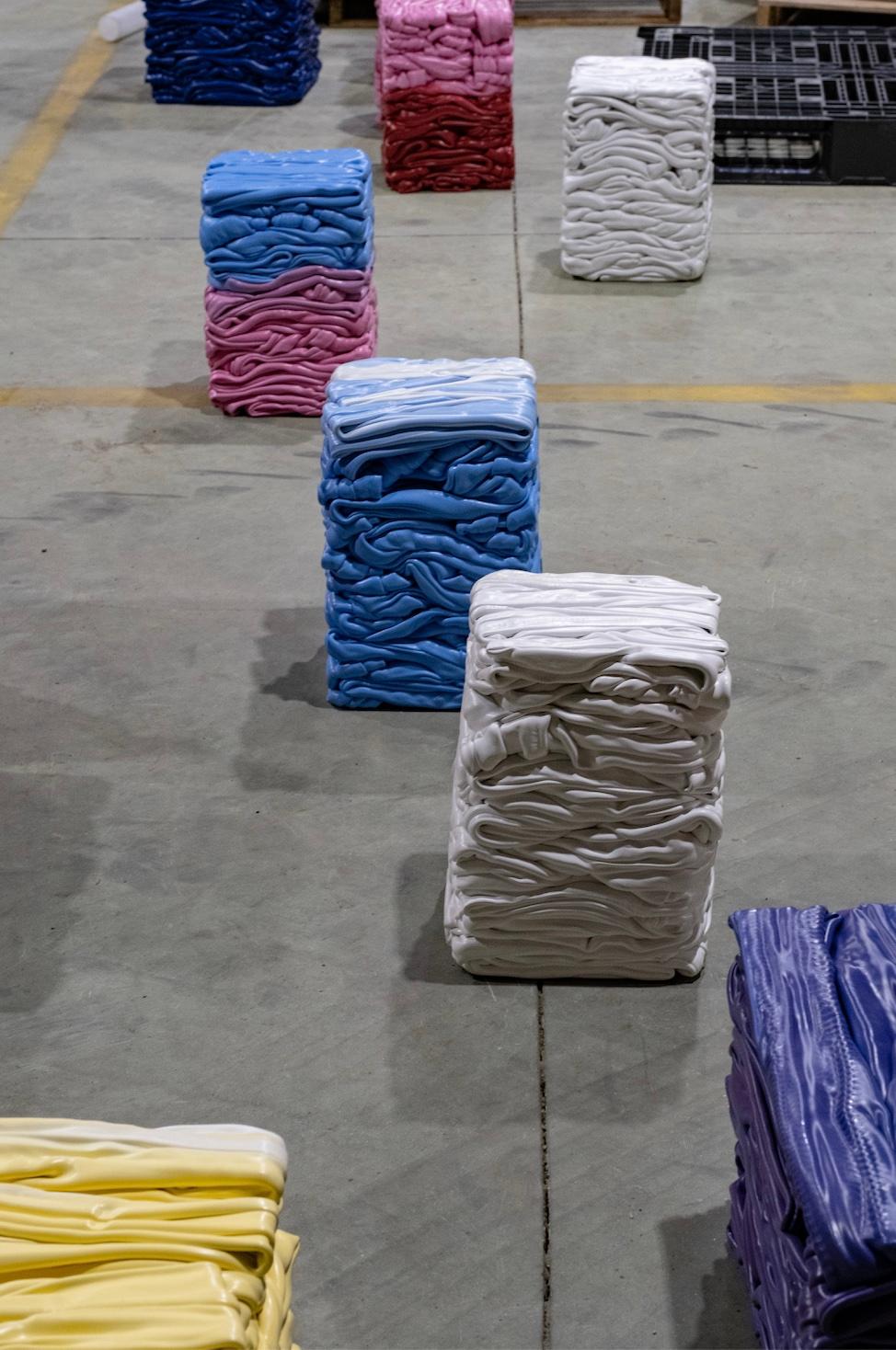 Taburete industrial contemporáneo, plástico reciclado, Youngmin Kang, 1S1T Corea en Nuevo estado para la venta en Barcelona, ES