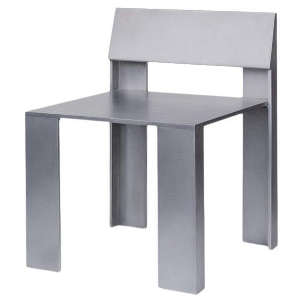 Zeitgenössischer industrieller Stuhl aus gewachstem Aluminium-Metall, Modell LAC, Johan Viladrich im Angebot
