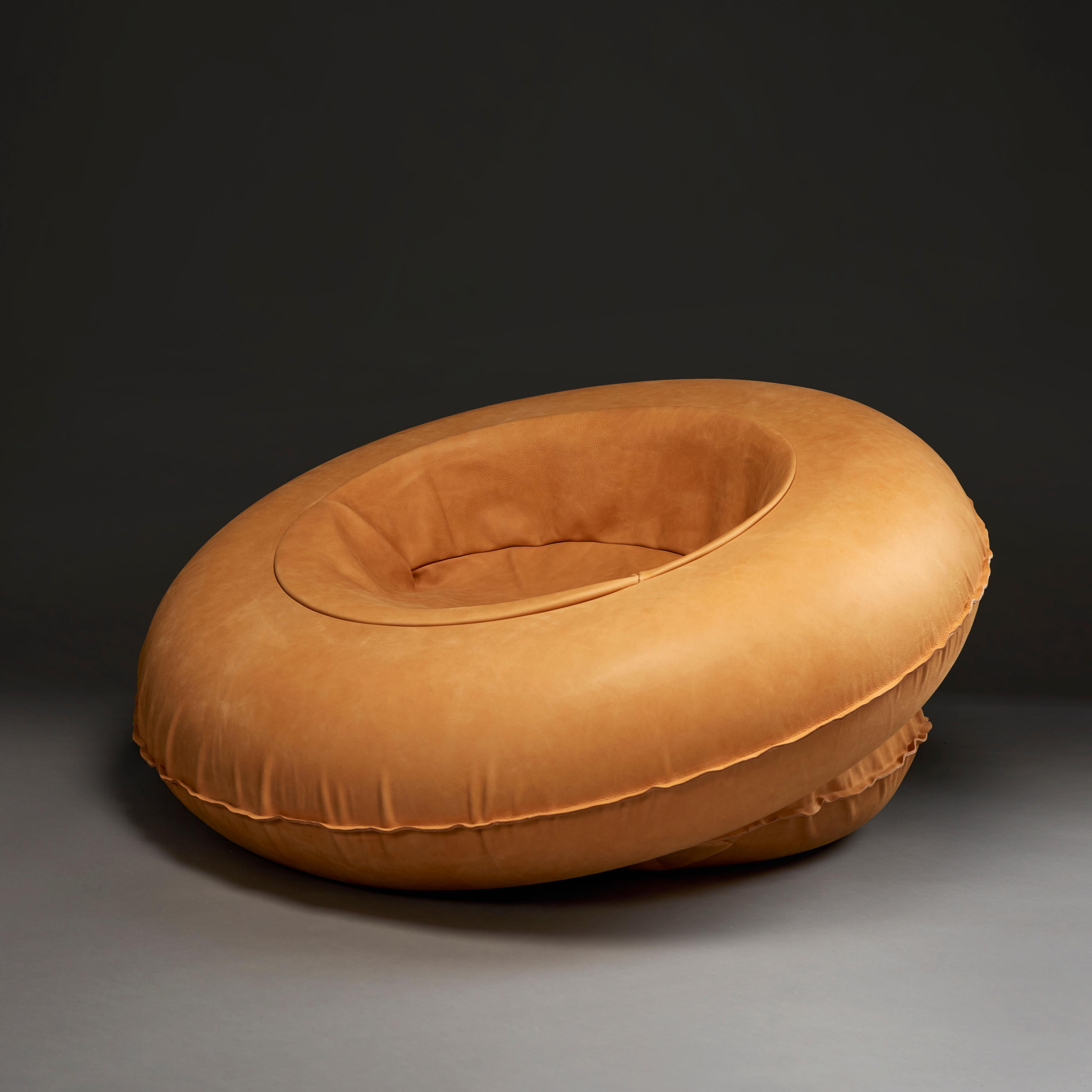 The advantage of inflatable products is that they are light and portable. We usually tend to buy inflatable furniture products for temporary use and is often seen as a quick fix for less ordinary situations. However, they usually don't stay in space