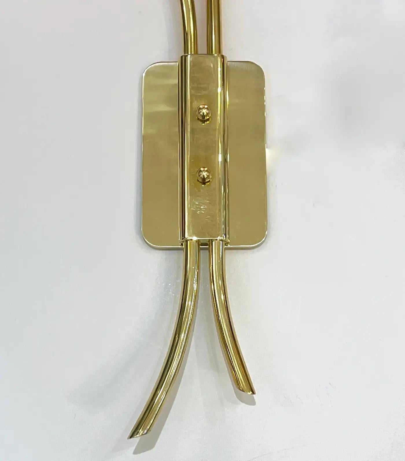 Lámpara italiana contemporánea de 2 brazos de cristal de Murano rosa Flor de tulipán Latón dorado en venta 6