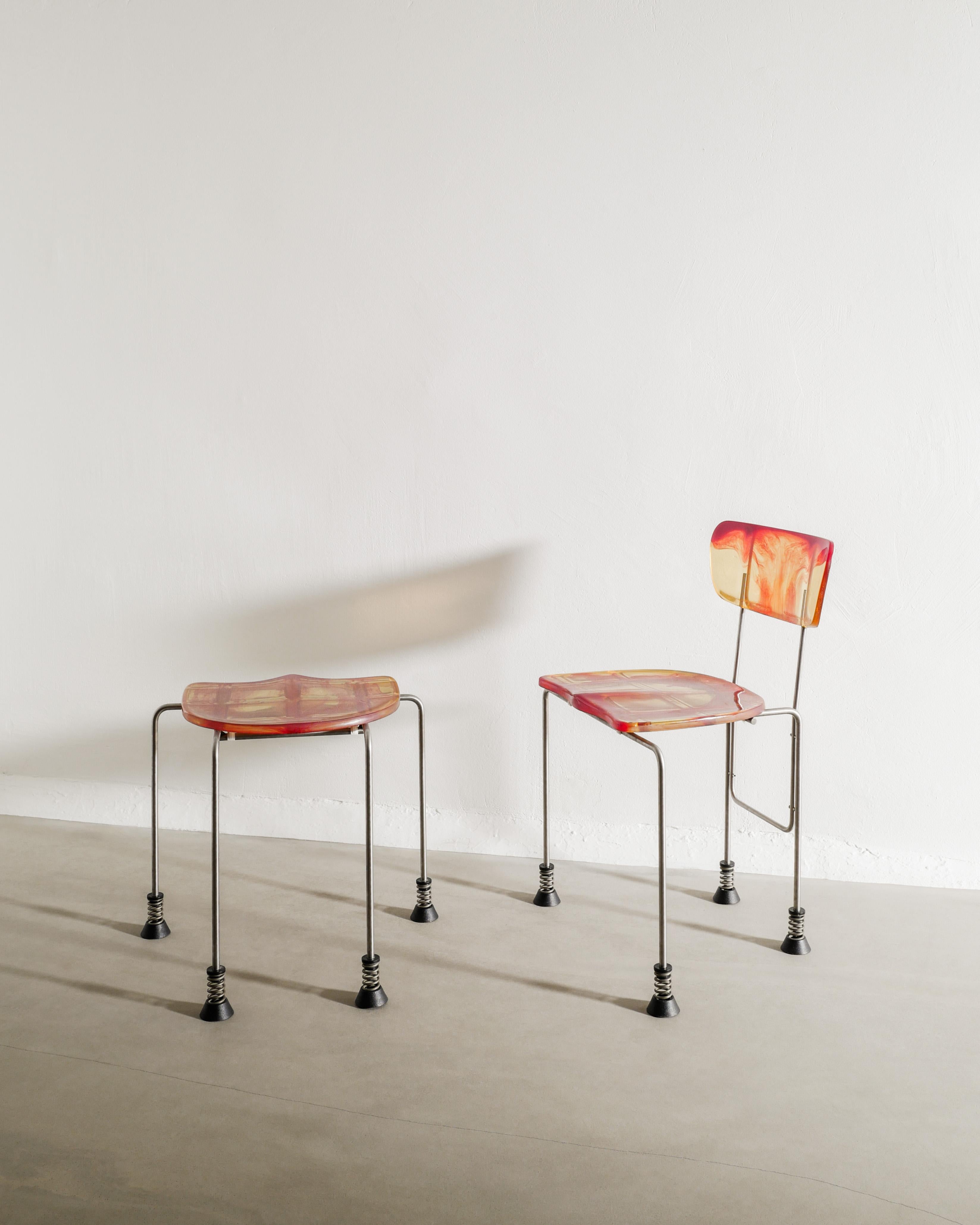 Rara sedia contemporanea italiana 