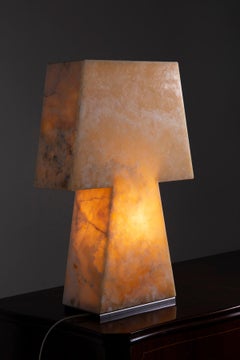Contemporary Italian onyx table lamp