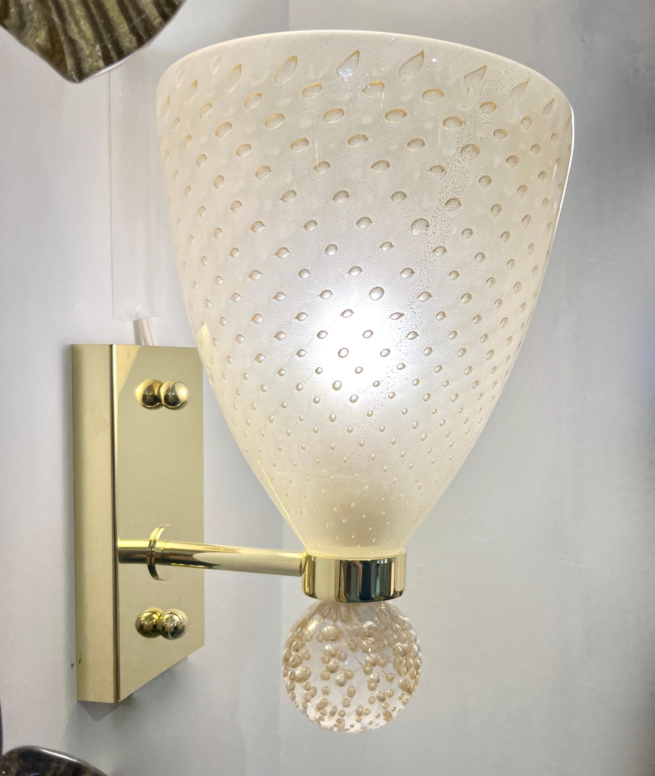 Contemporary Italian Art Deco Design Crystal Gold Frosted Murano Glass Sconces For Sale 8