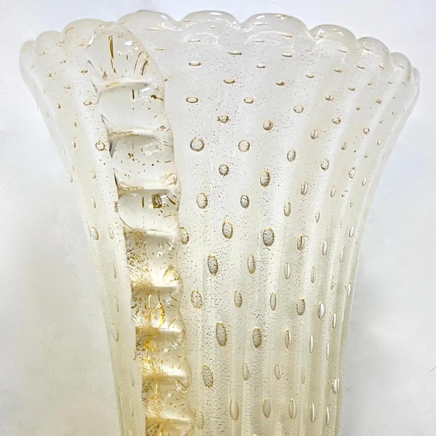 Apliques de cristal de Murano esmerilado en pan de oro de diseño Art Decó italiano contemporáneo en venta 6