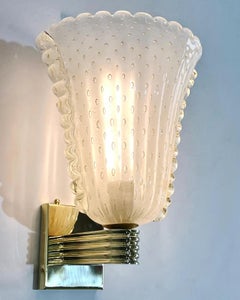 Applique a ciotola in vetro di Murano smerigliato a foglia d'oro di design italiano contemporaneo Art Deco