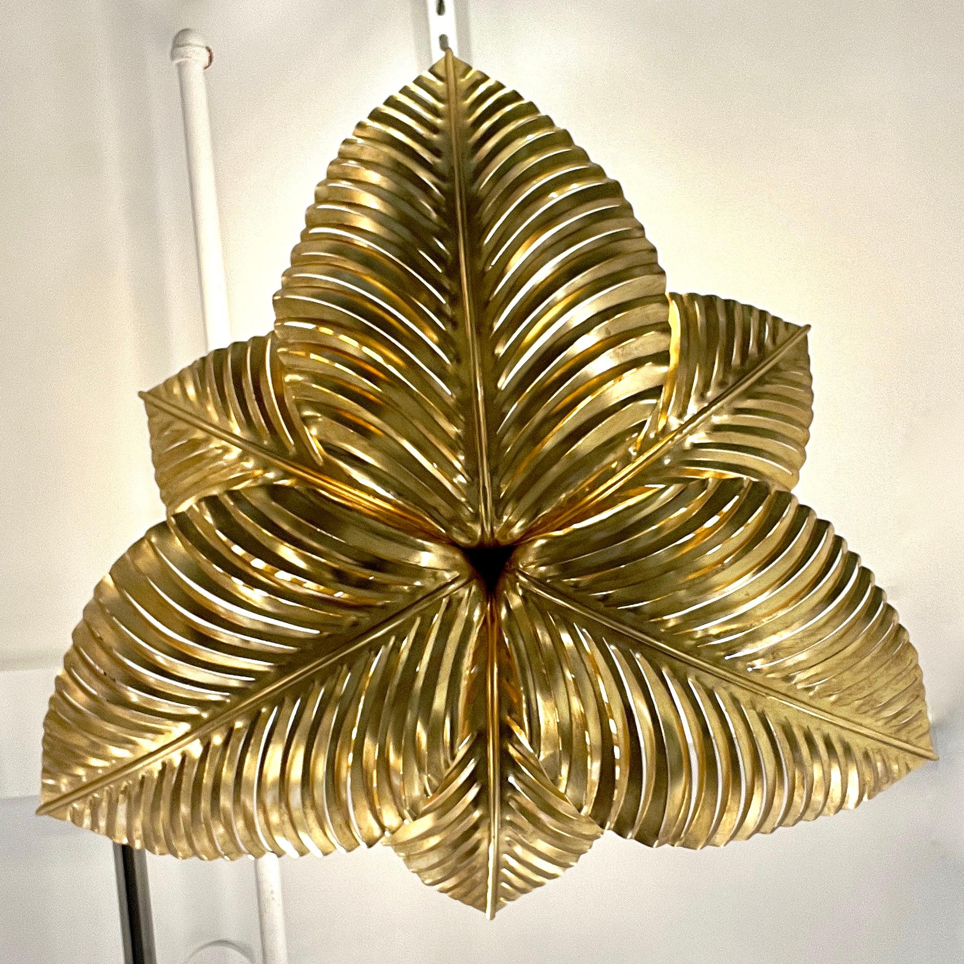 Contemporary Italian Art Deco Design Hand Made Gold Metal Tiered Leaf Chandelier In New Condition For Sale In New York, NY