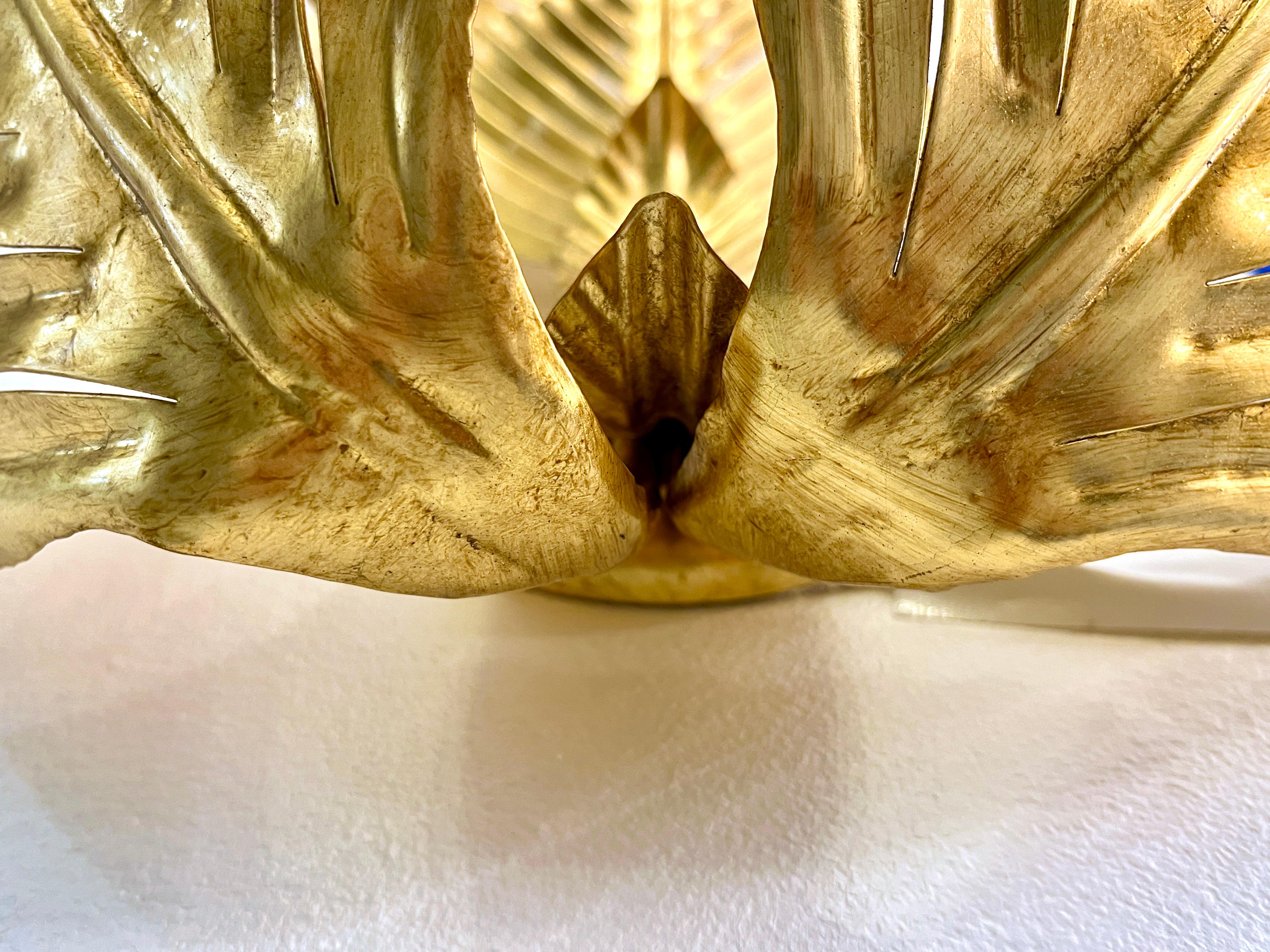 Contemporary Italian Art Deco Design Pair of Hand Made Gold Metal 3-Leaf Sconces For Sale 3
