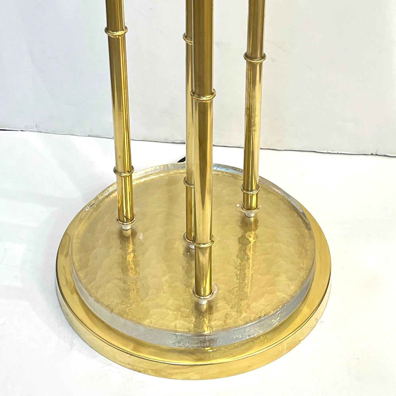 Contemporary Italian Art Deco Design Palm Tree Pair of 7-Leaf Brass Floor Lamps For Sale 9