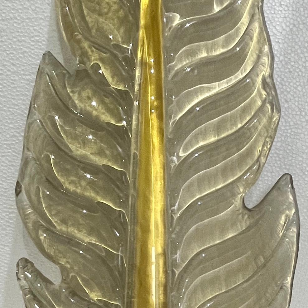 Contemporary Italian Art Deco Pair of Amber Gold Murano Glass Brass Leaf Sconces For Sale 3