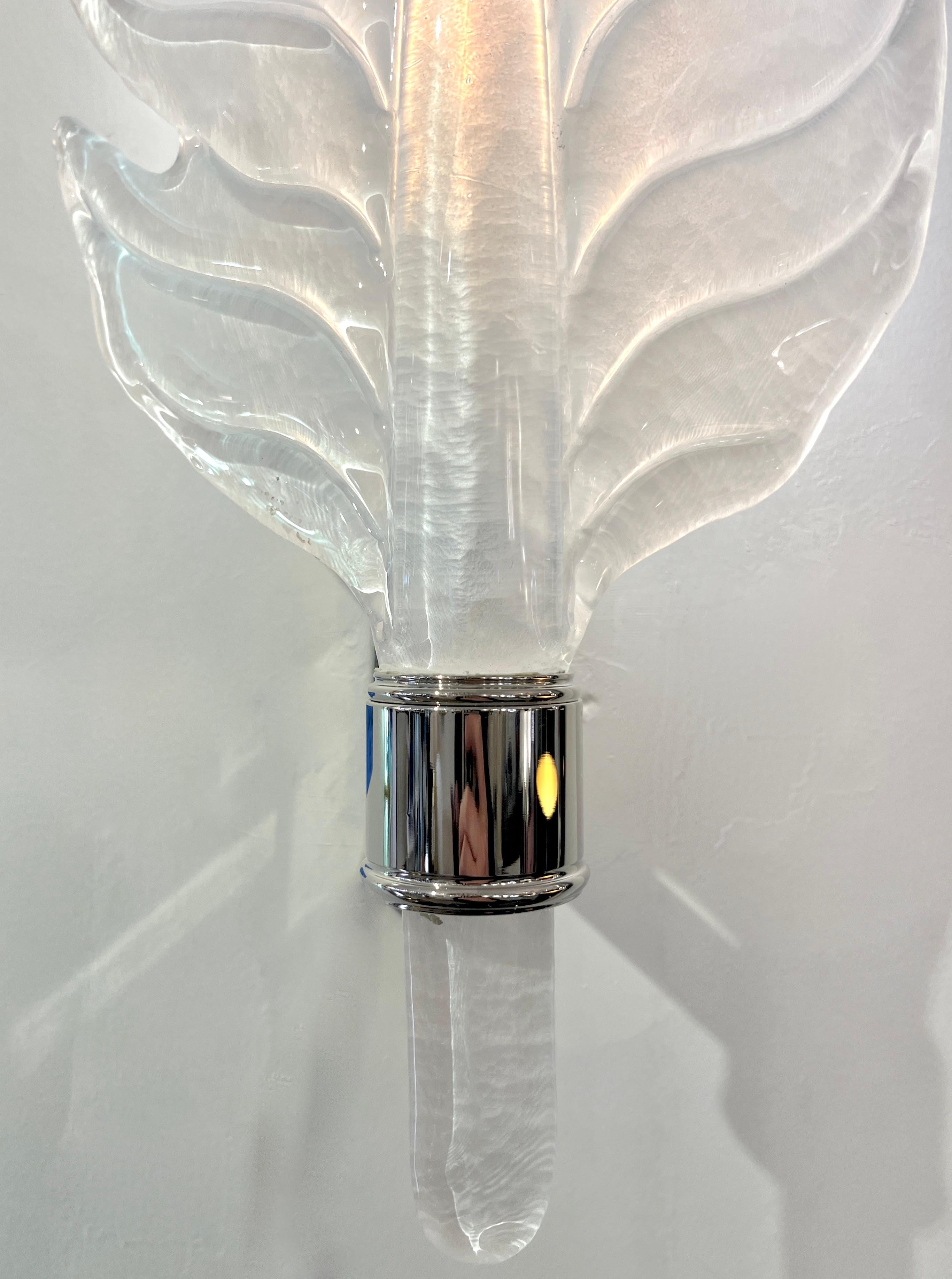 Contemporary Italian Art Deco Pair of White Murano Glass Nickel Leaf Sconces For Sale 9