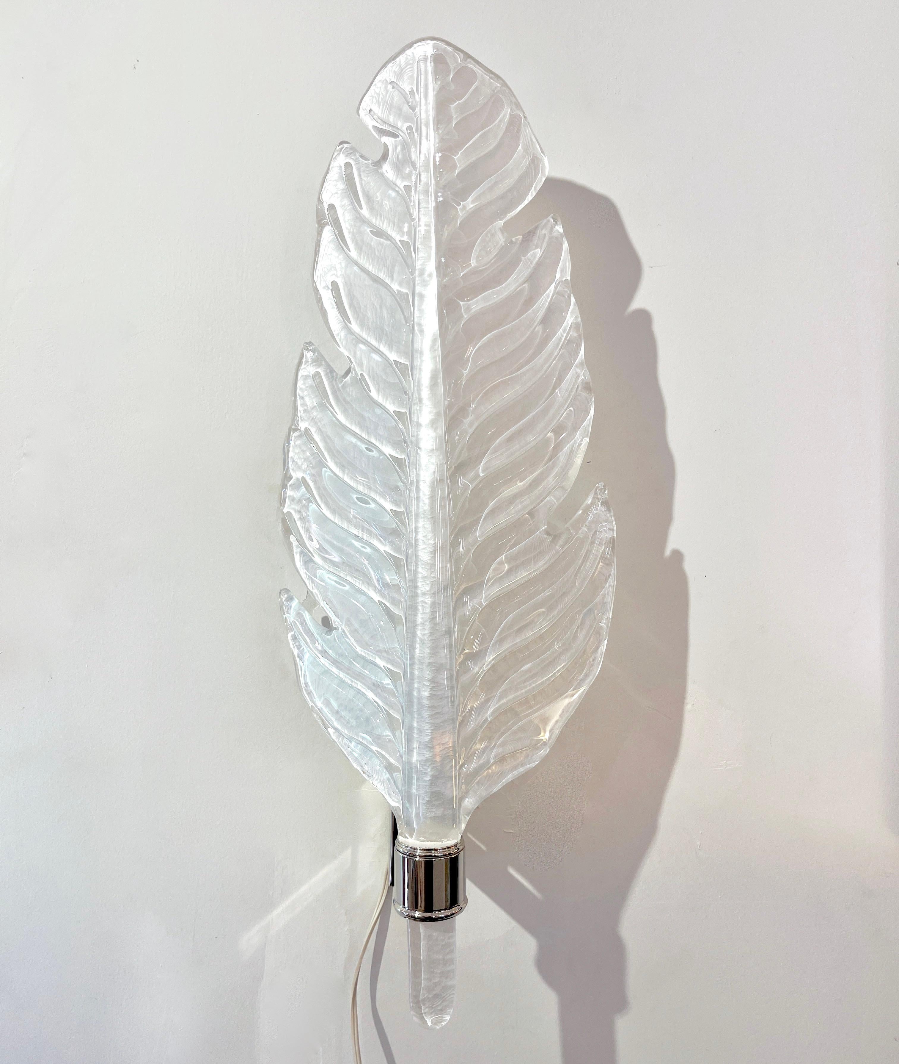 Contemporary Italian Art Deco Pair of White Murano Glass Nickel Leaf Sconces For Sale 10
