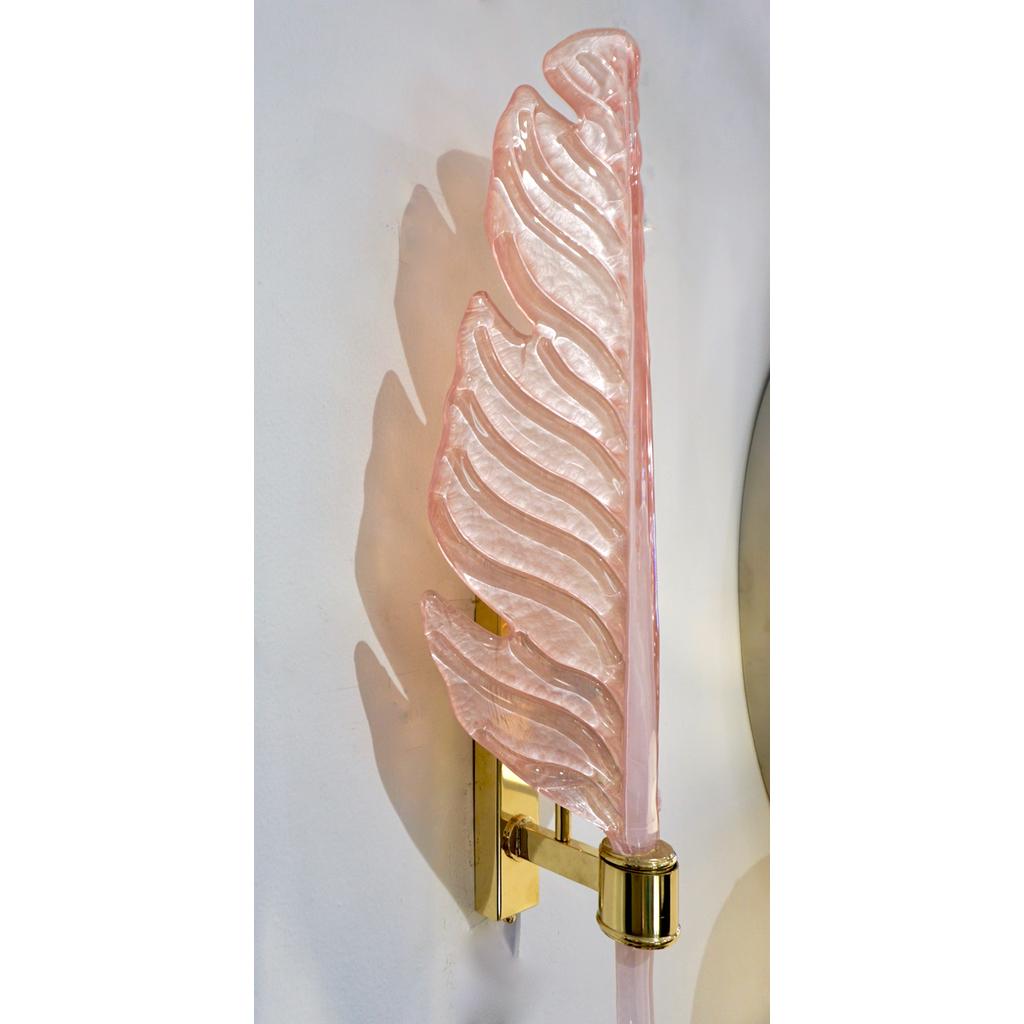Hand-Crafted Contemporary Italian Art Deco Pink Murano Glass & Brass Feather Leaf Wall Light For Sale
