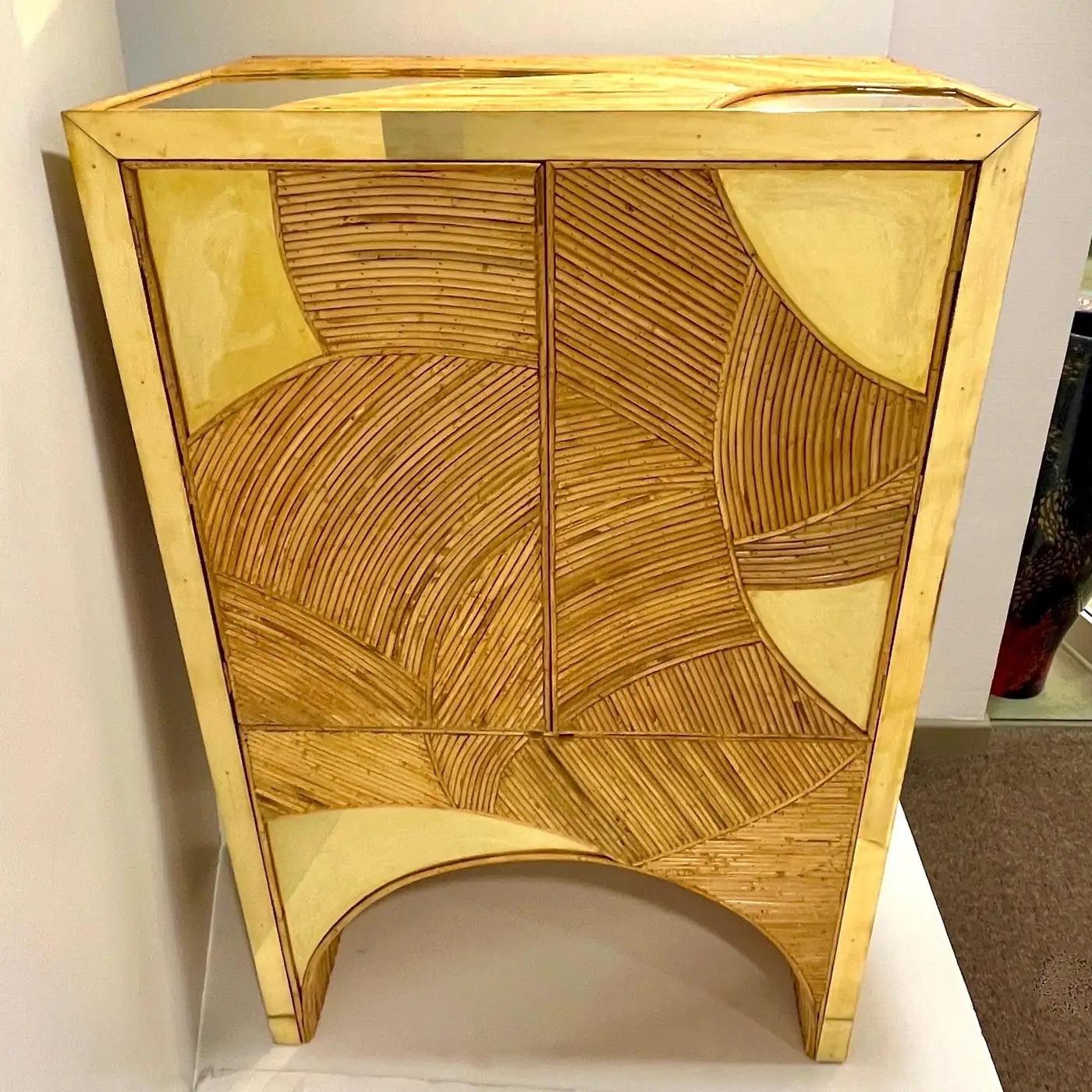 Contemporary Italian Bamboo Cabinet Bar with 2 Door 2 Glass Shelf Brass Details For Sale 7