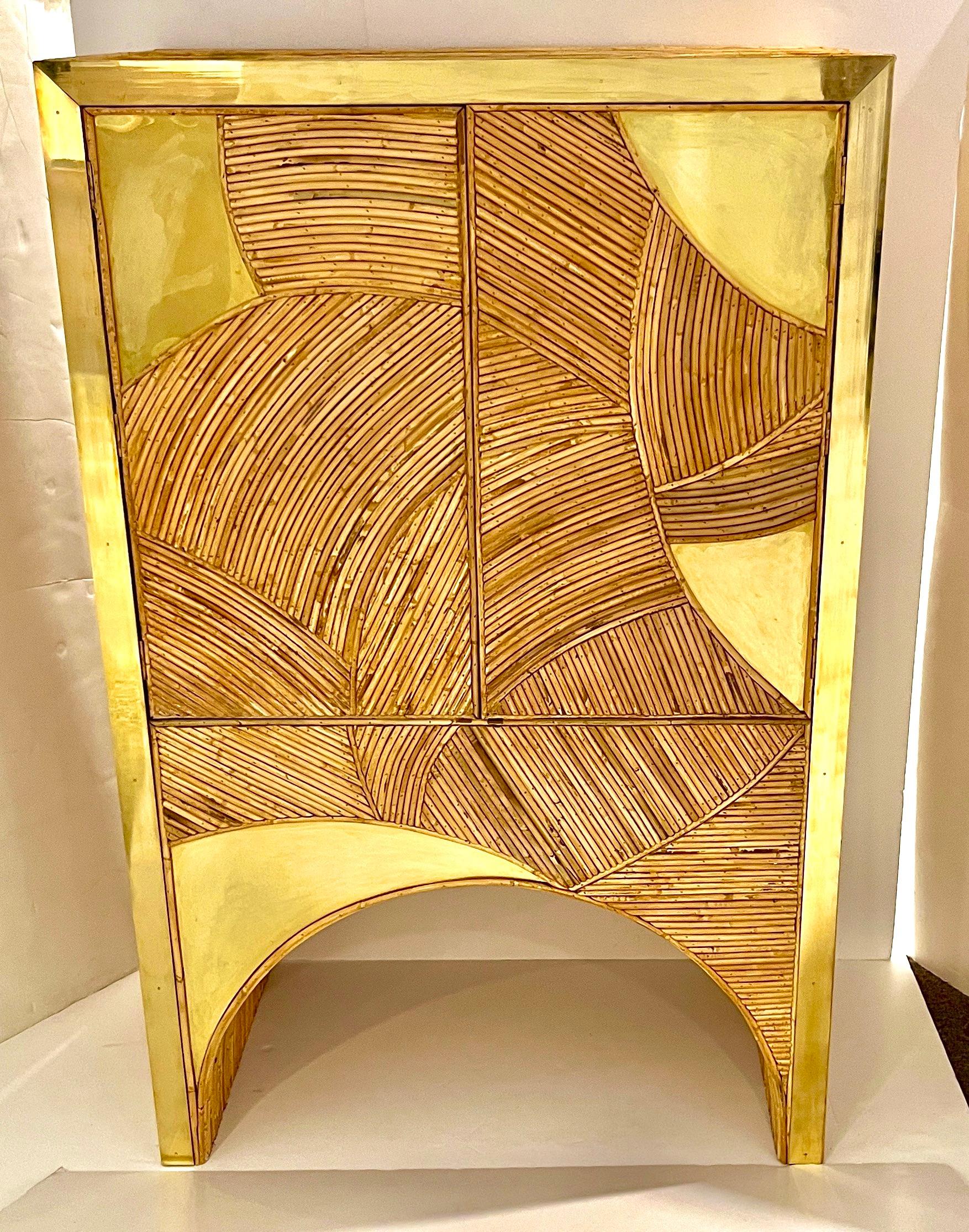 Contemporary Italian Bamboo Cabinet Bar with 2 Door 2 Glass Shelf Brass Details For Sale 13