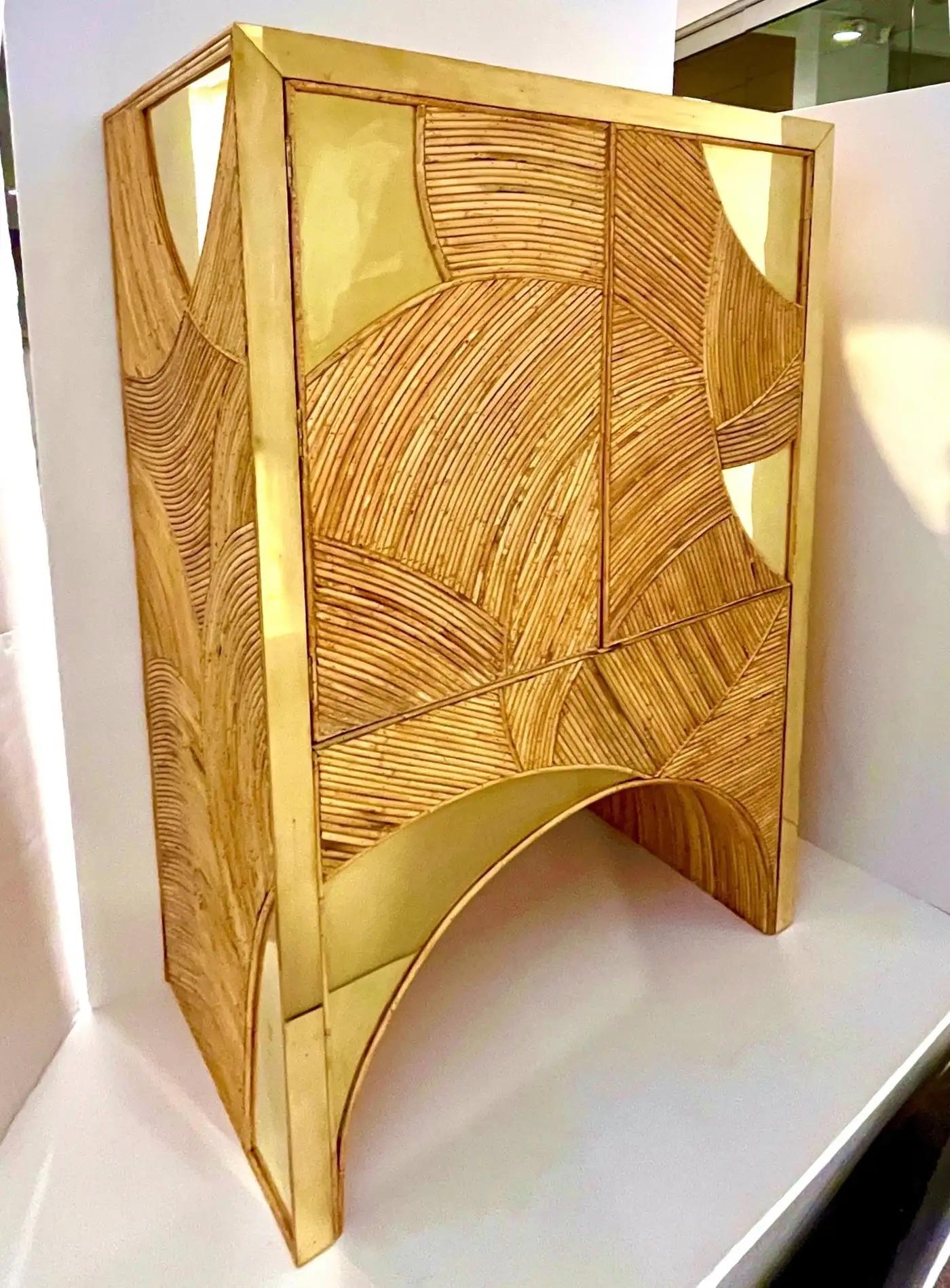 Contemporary Italian Bamboo Cabinet Bar with 2 Door 2 Glass Shelf Brass Details For Sale 14