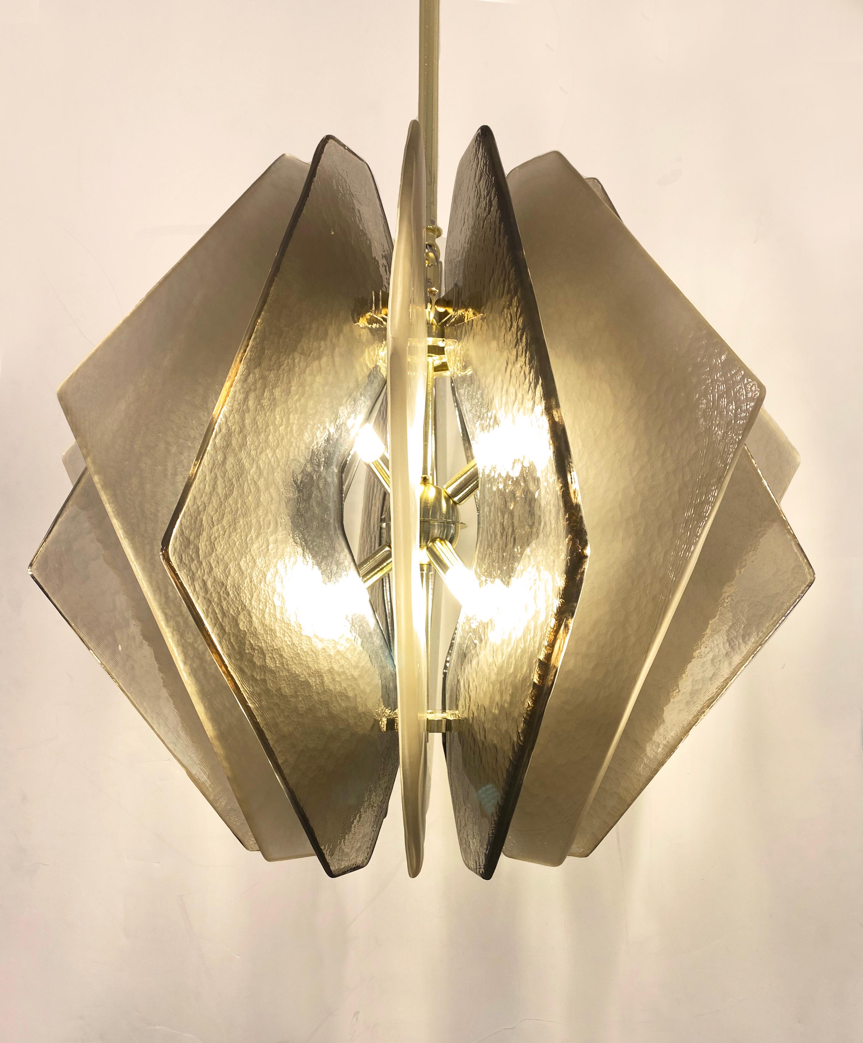Contemporary Italian Beige Textured Murano Glass Satin Brass Pendant/Chandelier For Sale 7