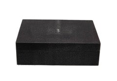 Zeitgenössische italienische Box aus schwarzem Chagrin