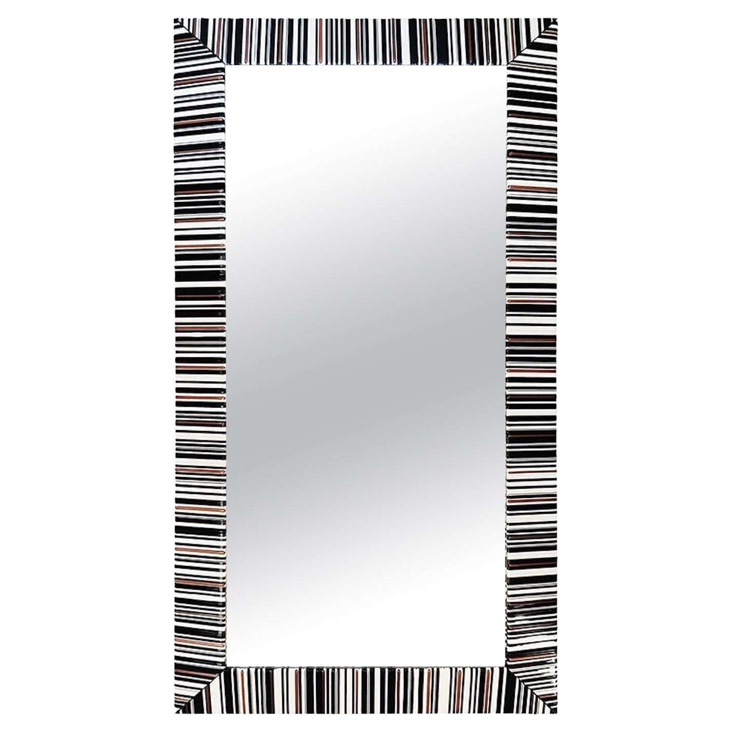 Zeitgenössischer moderner italienischer geometrischer Schwarz-Weiß-Kupfer-Muranoglas-Spiegel im Angebot
