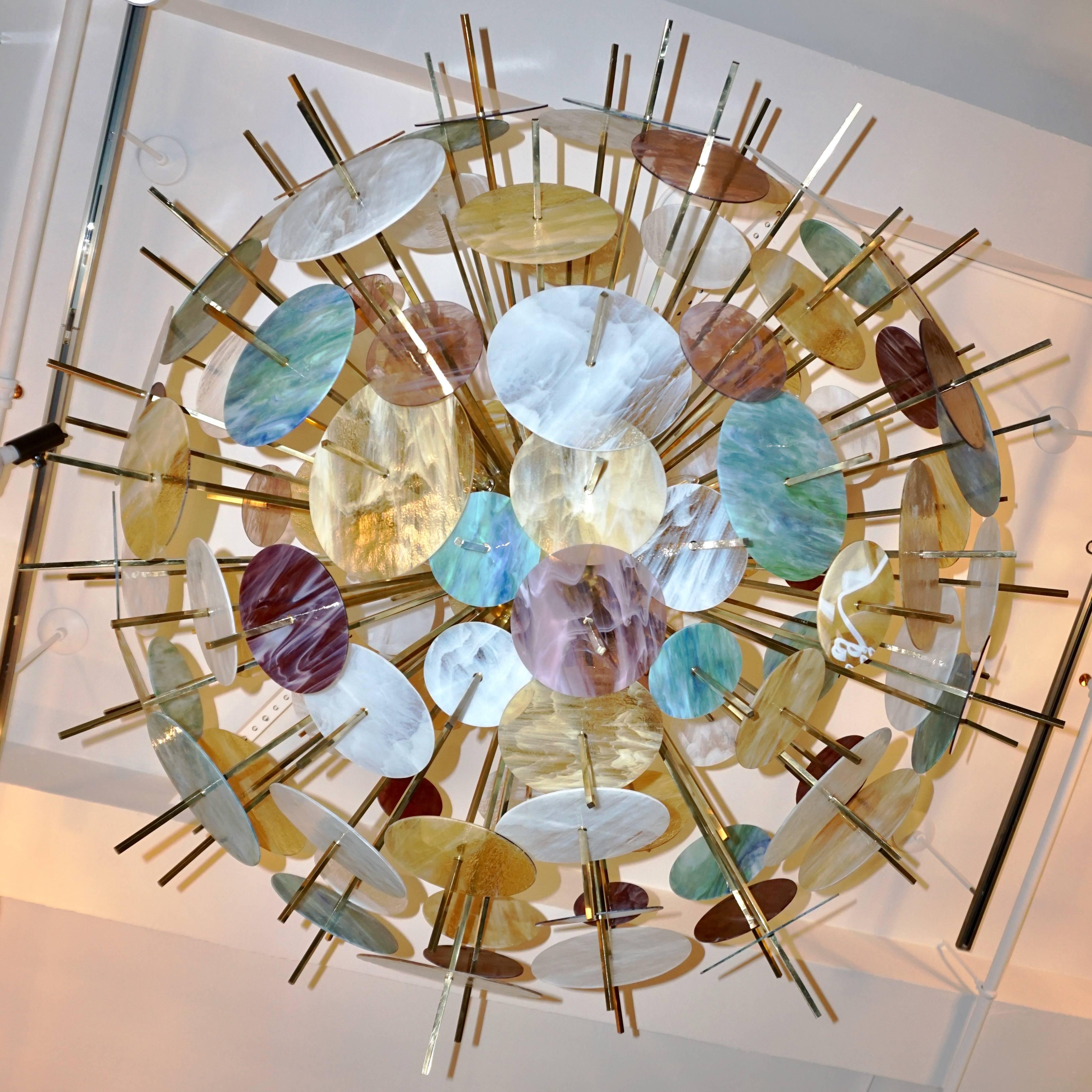 Organic Modern Italian Contemporary Brass & Pastel Murano Glass Oval Sputnik Modern Chandelier For Sale