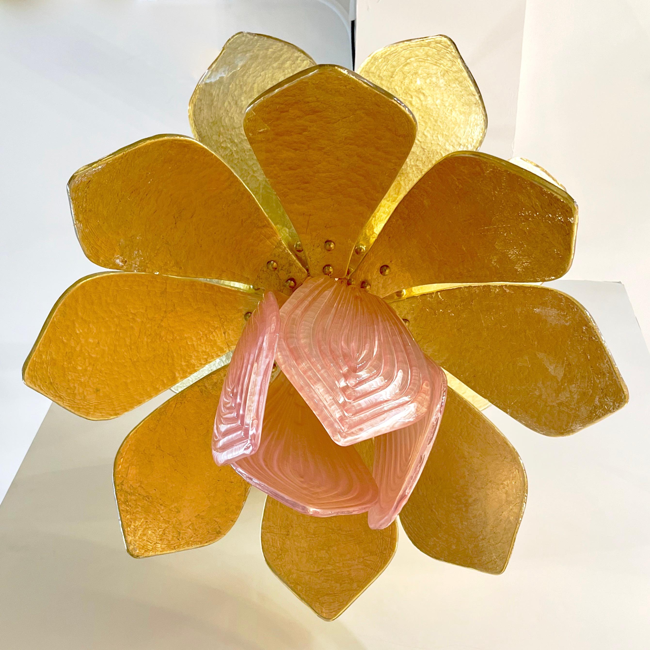 Organic Modern Contemporary Italian Brass Pink Gold Leaf Murano Glass Flower Chandelier Pendant For Sale