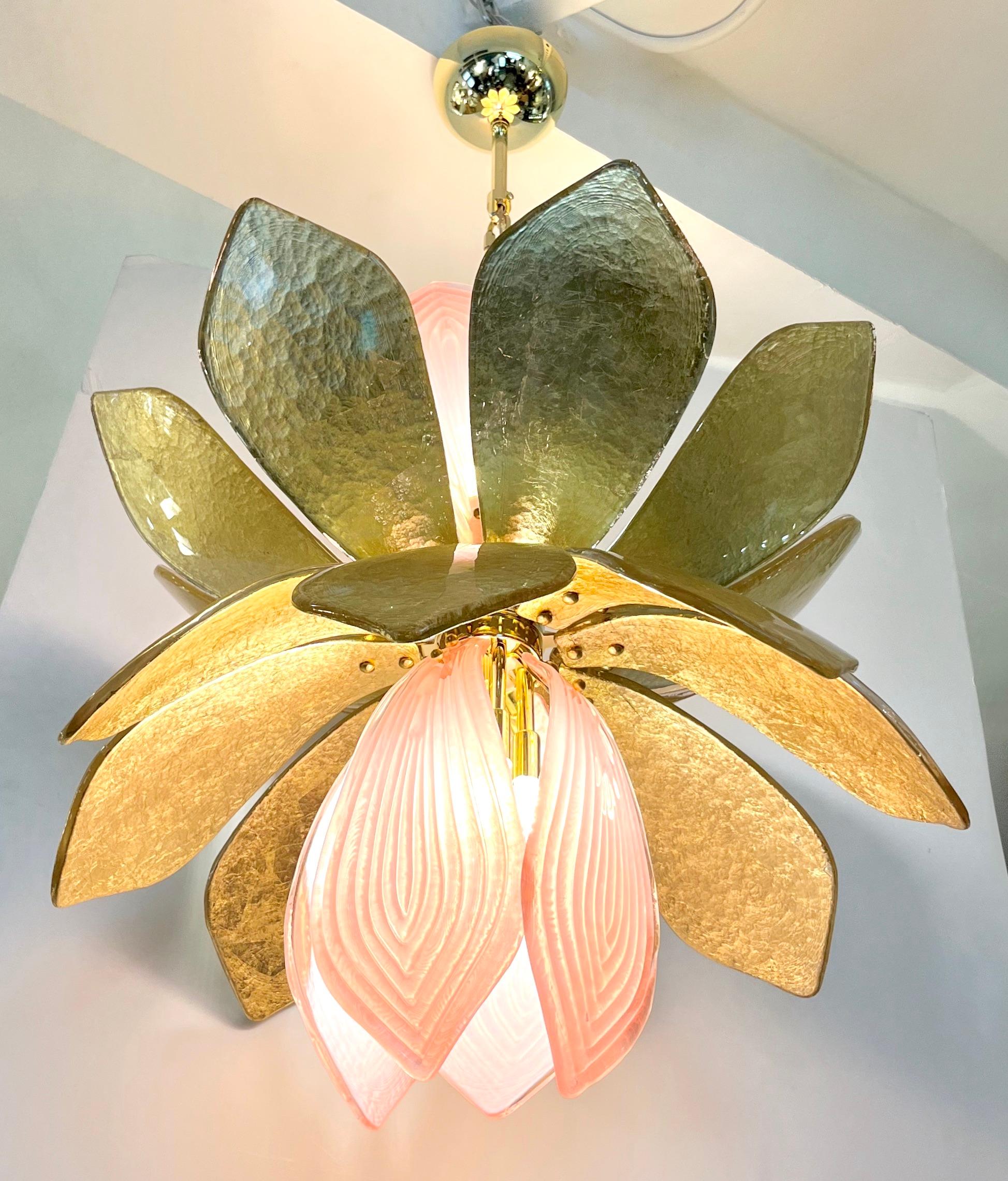 Contemporary Italian Brass Pink Gold Leaf Murano Glass Flower Chandelier Pendant For Sale 2