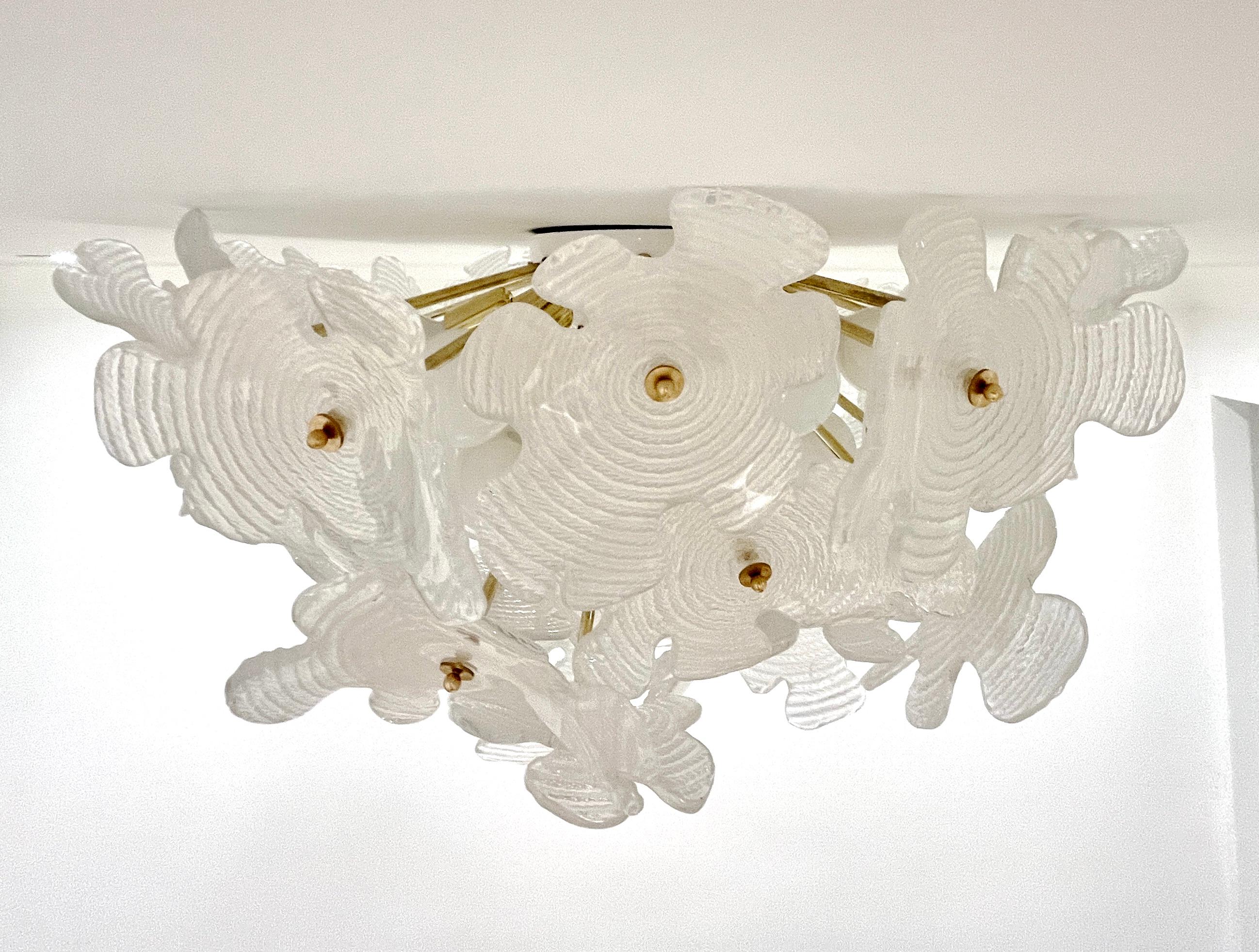 Contemporary Italian Brass & Satin White Murano Glass Flower Sputnik Flushmount im Zustand „Neu“ im Angebot in New York, NY